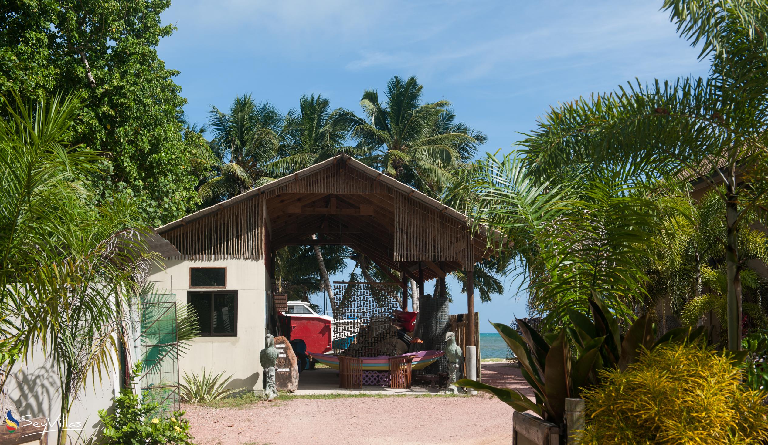 Foto 6: Villas des Alizes - Aussenbereich - Praslin (Seychellen)