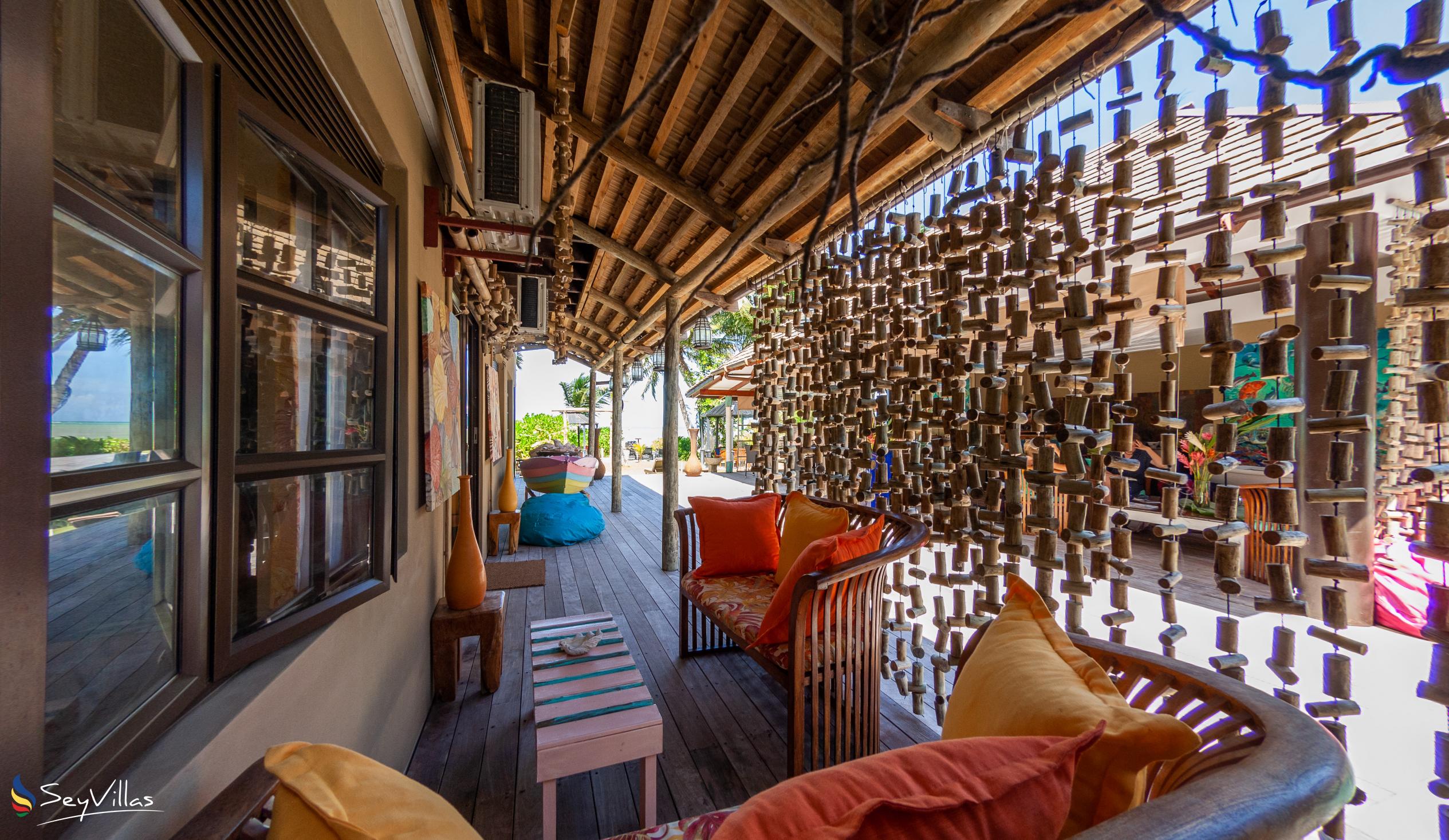 Foto 46: Villas des Alizes - Klassik-Zimmer mit Poolblick - Praslin (Seychellen)