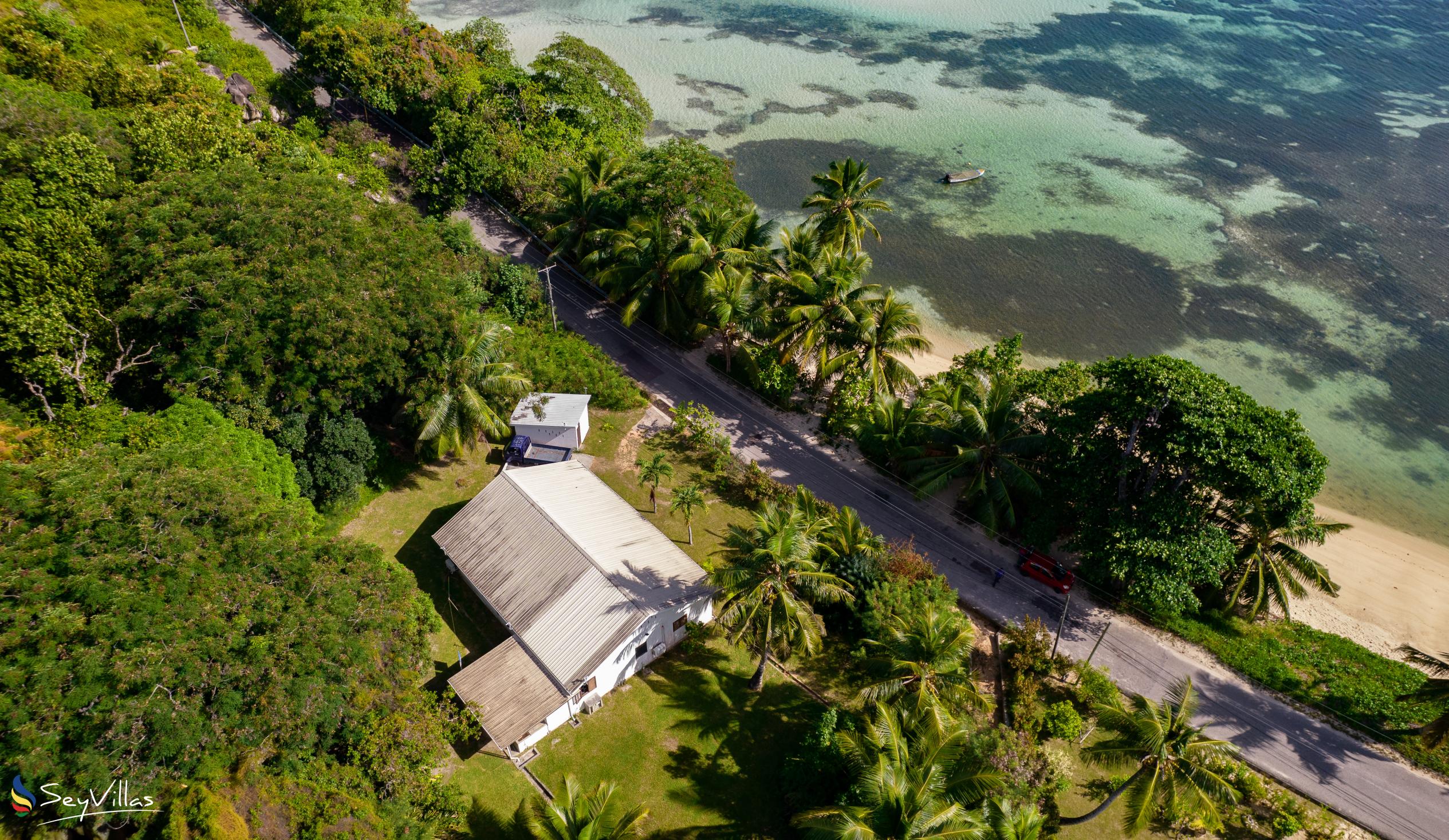 Foto 3: Villa Zananas - Aussenbereich - Praslin (Seychellen)