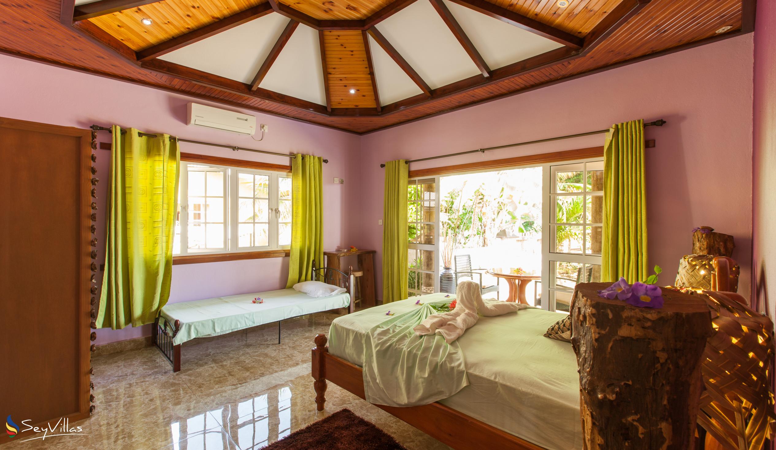 Photo 55: Elje Villa - Double Room - La Digue (Seychelles)