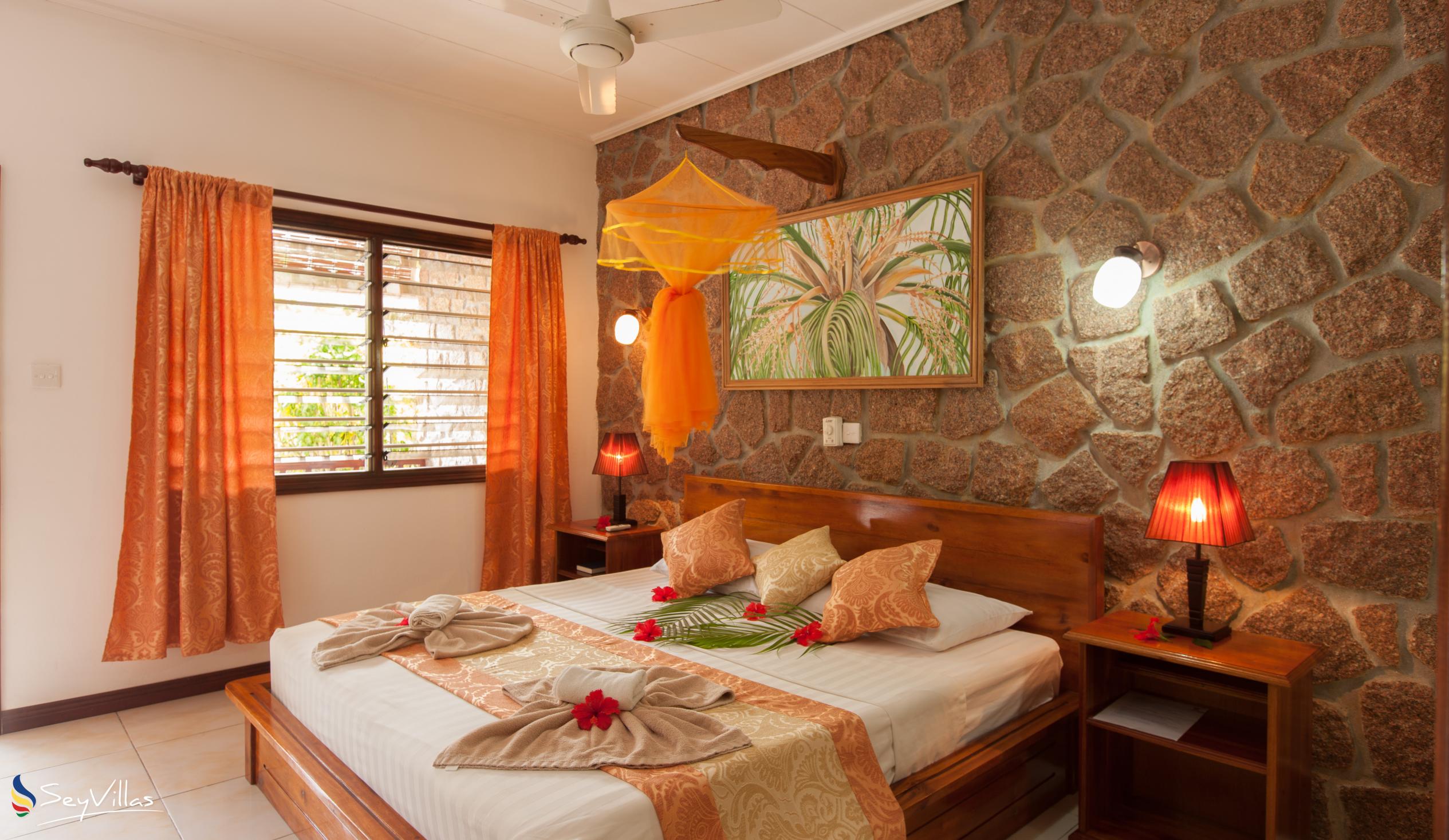 Foto 57: Cocotier Du Rocher Self Catering Apartments - Superior Zimmer Fler Koko - La Digue (Seychellen)