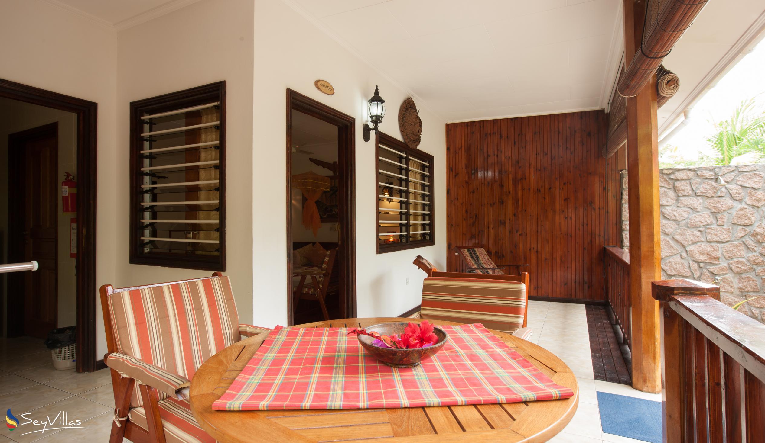 Foto 69: Cocotier Du Rocher Self Catering Apartments - Superior Zimmer Kafoul Koko - La Digue (Seychellen)
