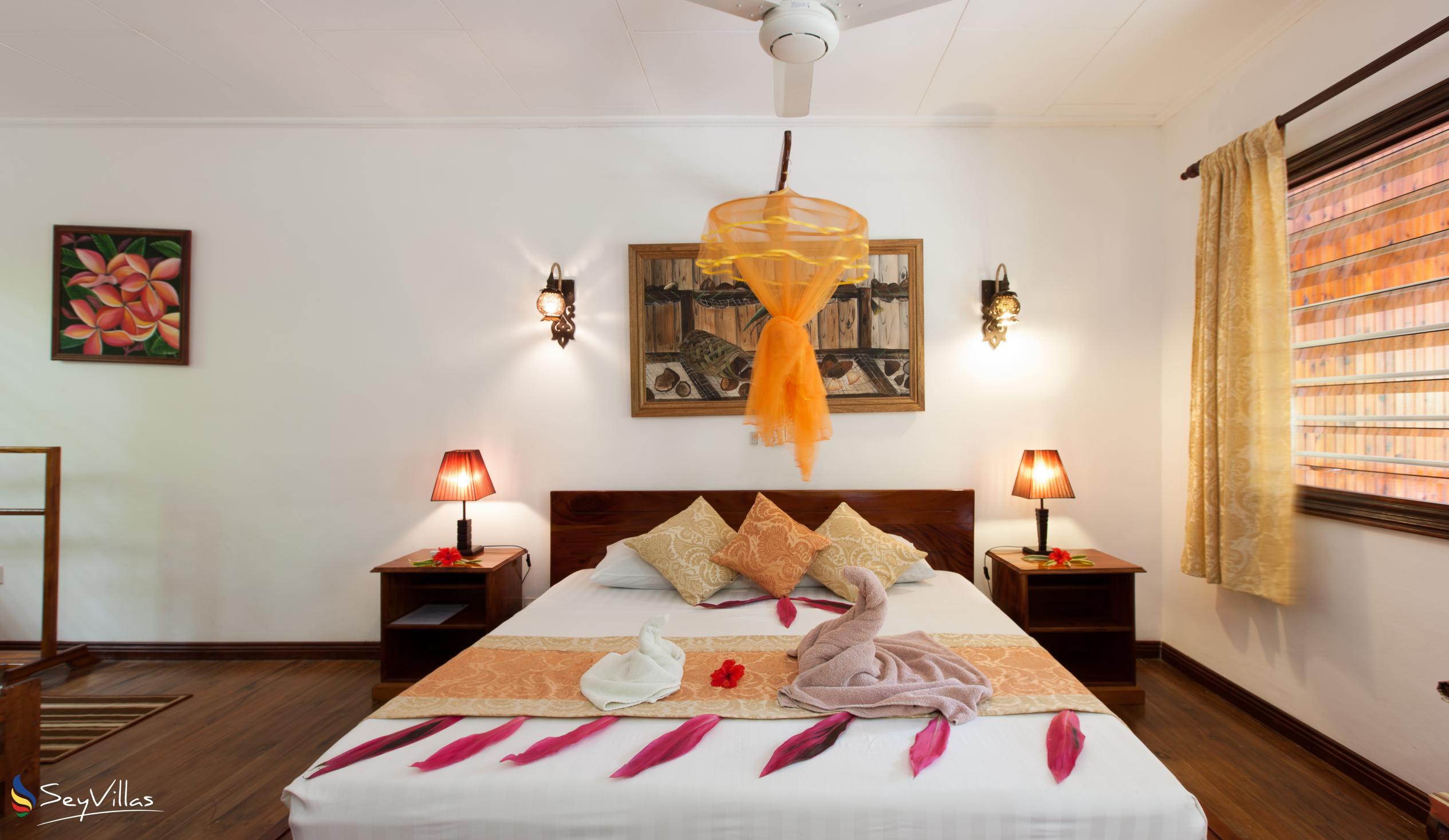 Photo 75: Cocotier Du Rocher Self Catering Apartments - Superior Room Kafoul Koko - La Digue (Seychelles)