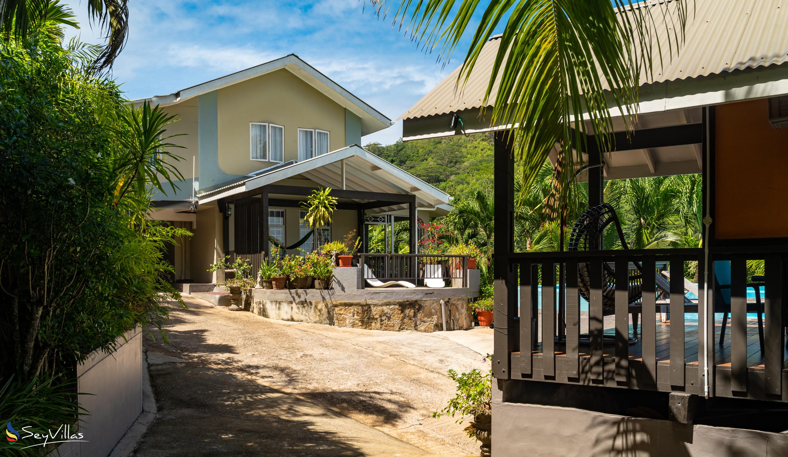 Foto 21: Stephna Residence - Aussenbereich - Mahé (Seychellen)
