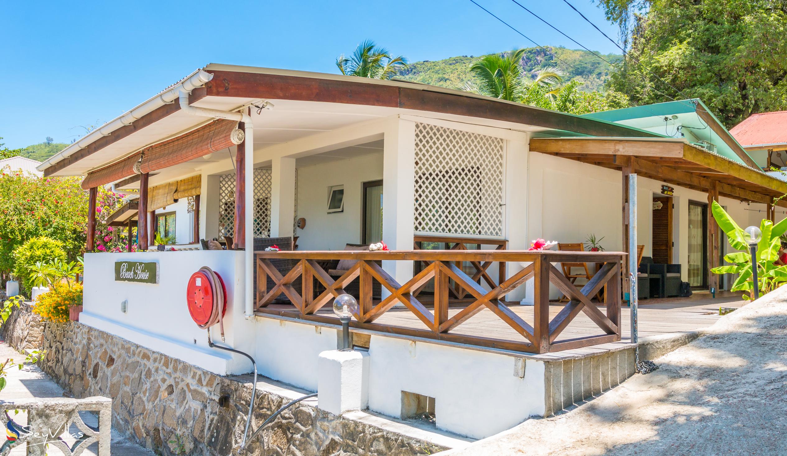 Foto 22: The Beach House - Aussenbereich - Mahé (Seychellen)