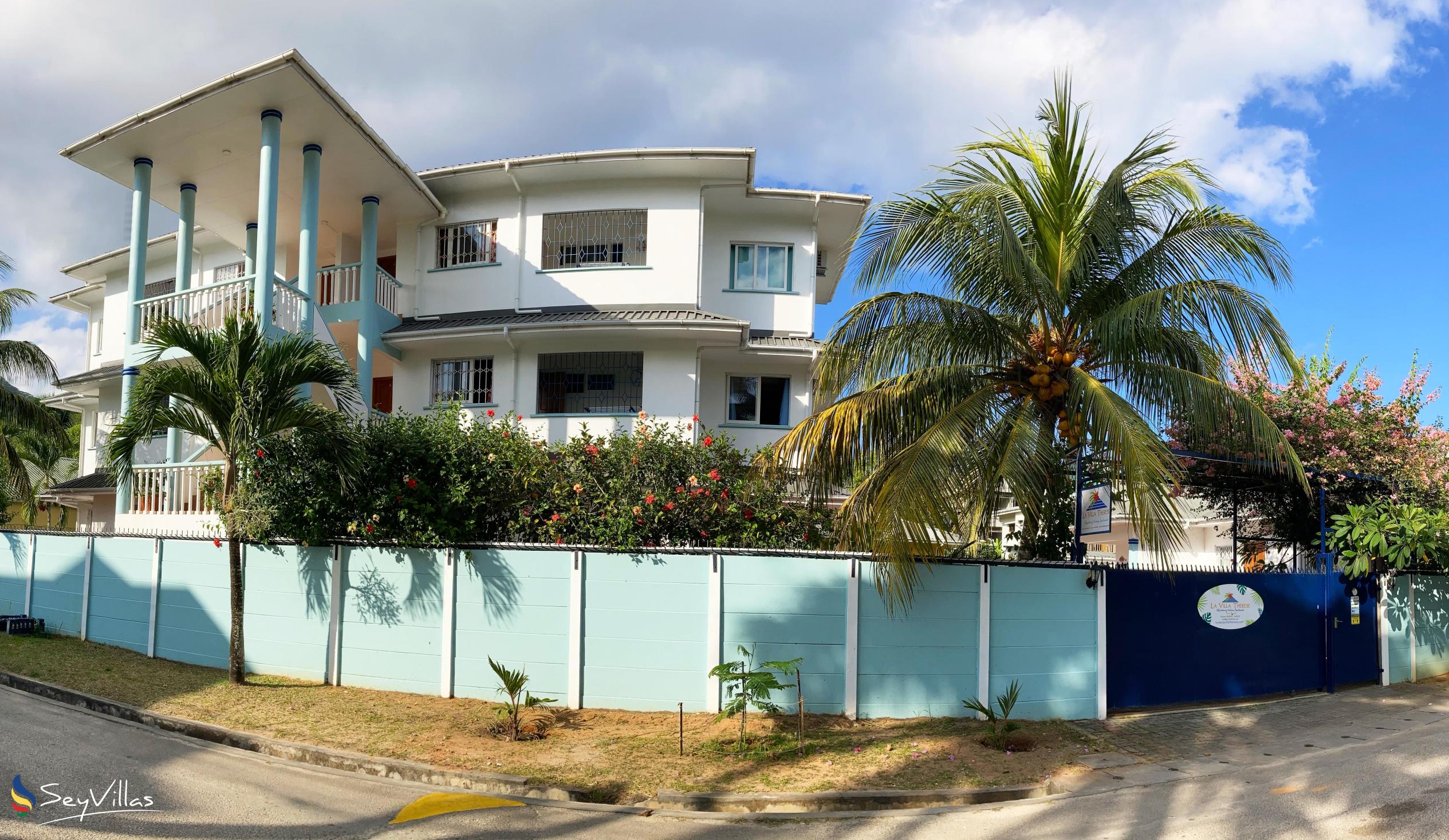 Foto 6: La Villa Therese Holiday Apartments - Aussenbereich - Mahé (Seychellen)
