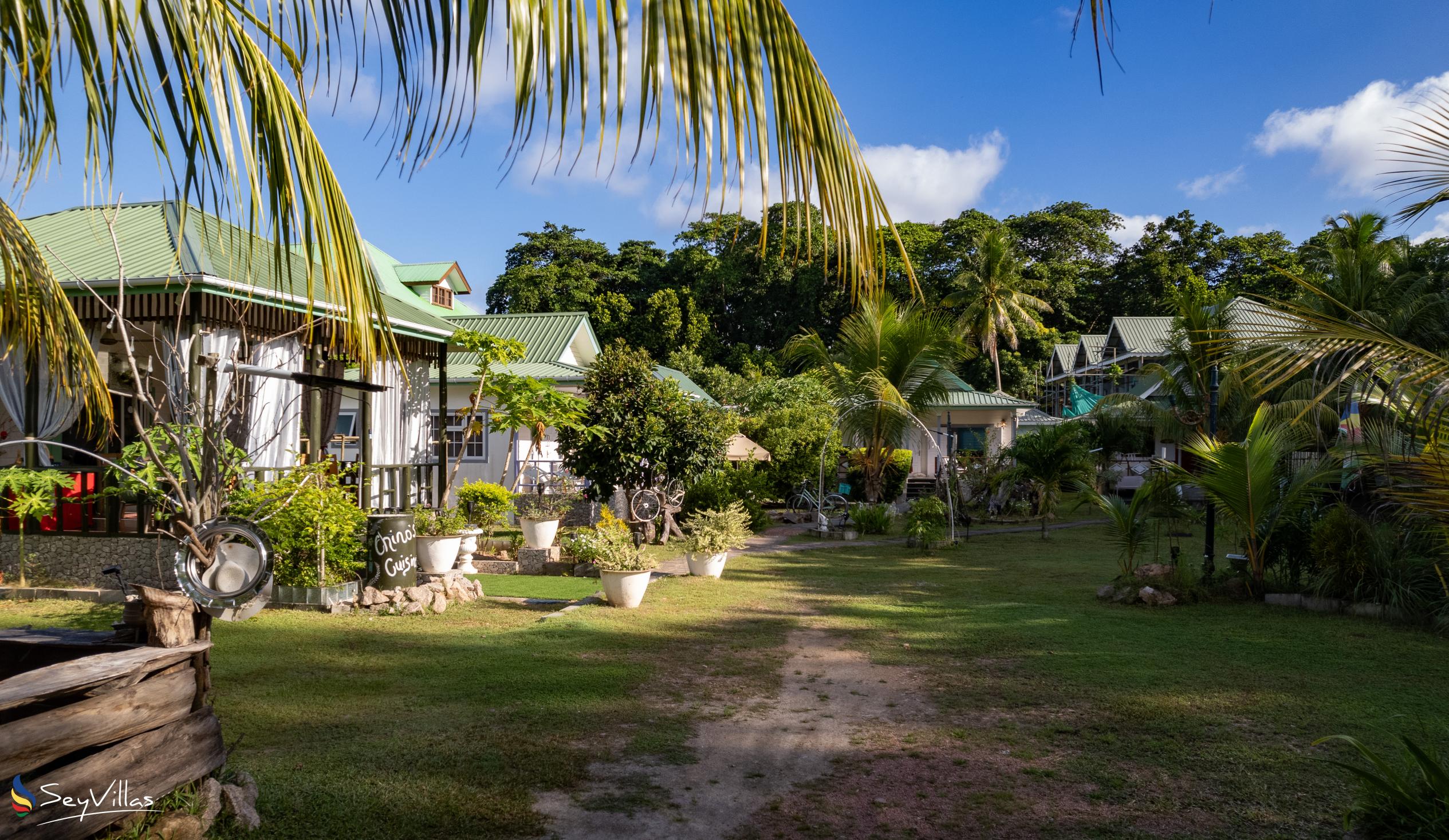 Photo 7: Agnes Cottage - Outdoor area - La Digue (Seychelles)