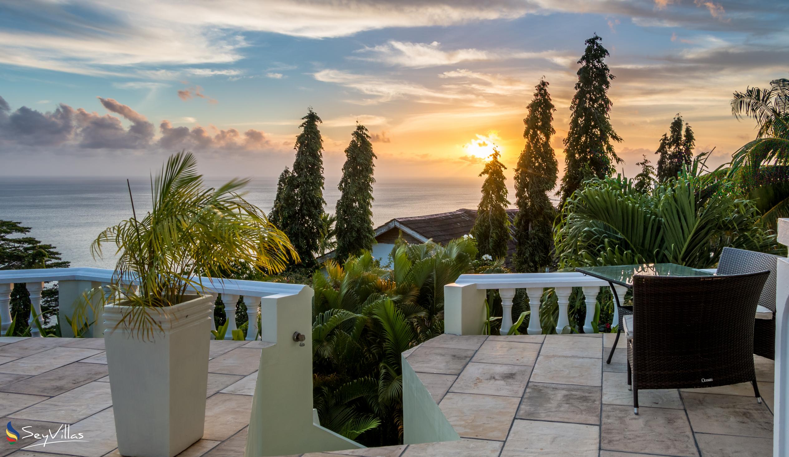 Foto 9: Petit Amour Villa - Aussenbereich - Mahé (Seychellen)
