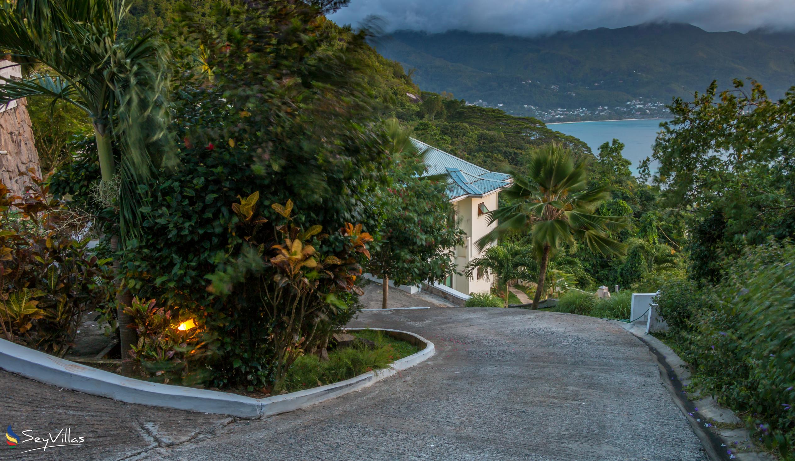 Foto 13: Petit Amour Villa - Aussenbereich - Mahé (Seychellen)