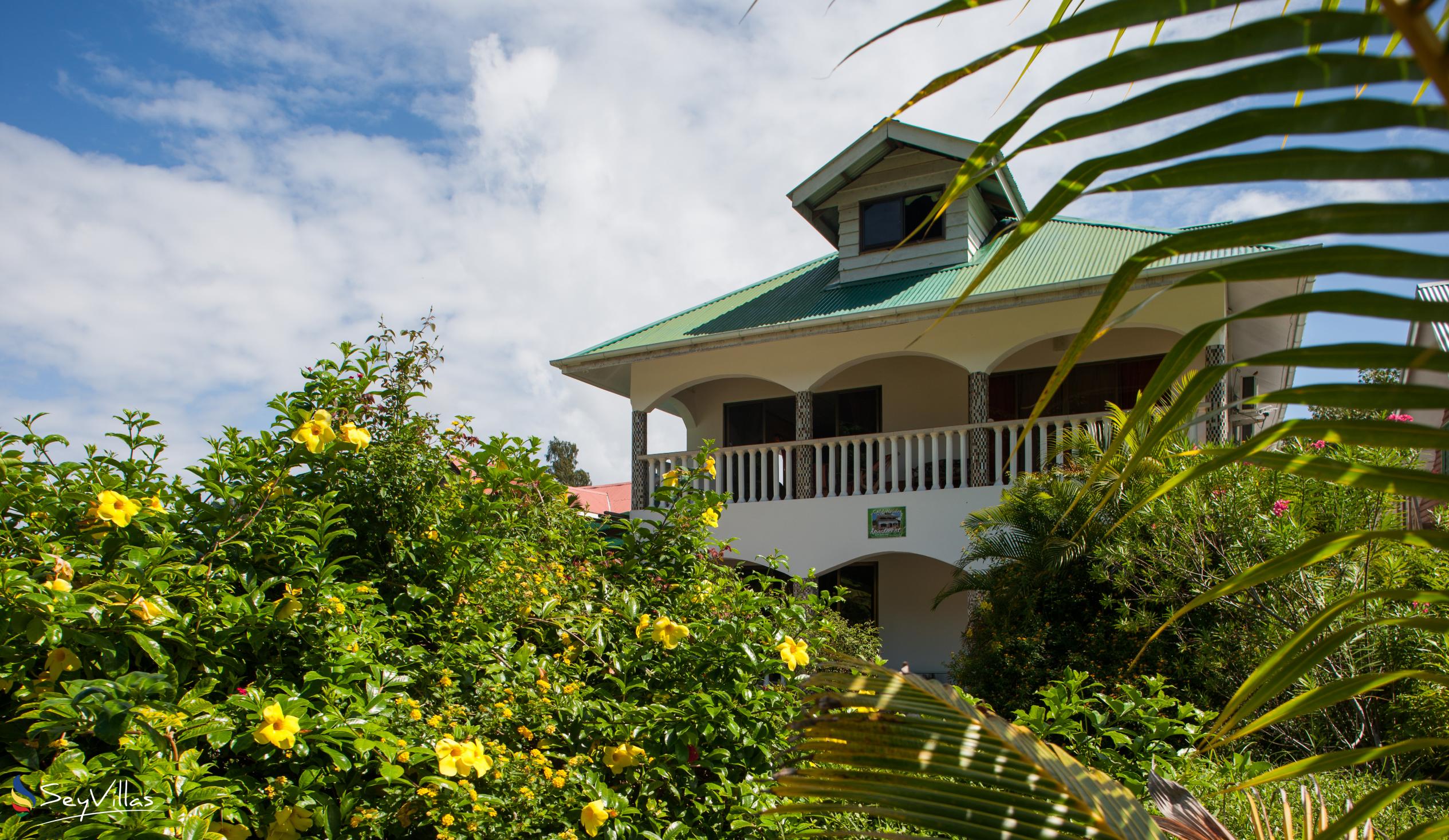 Foto 14: Linsen Self Catering Apartments - Aussenbereich - La Digue (Seychellen)