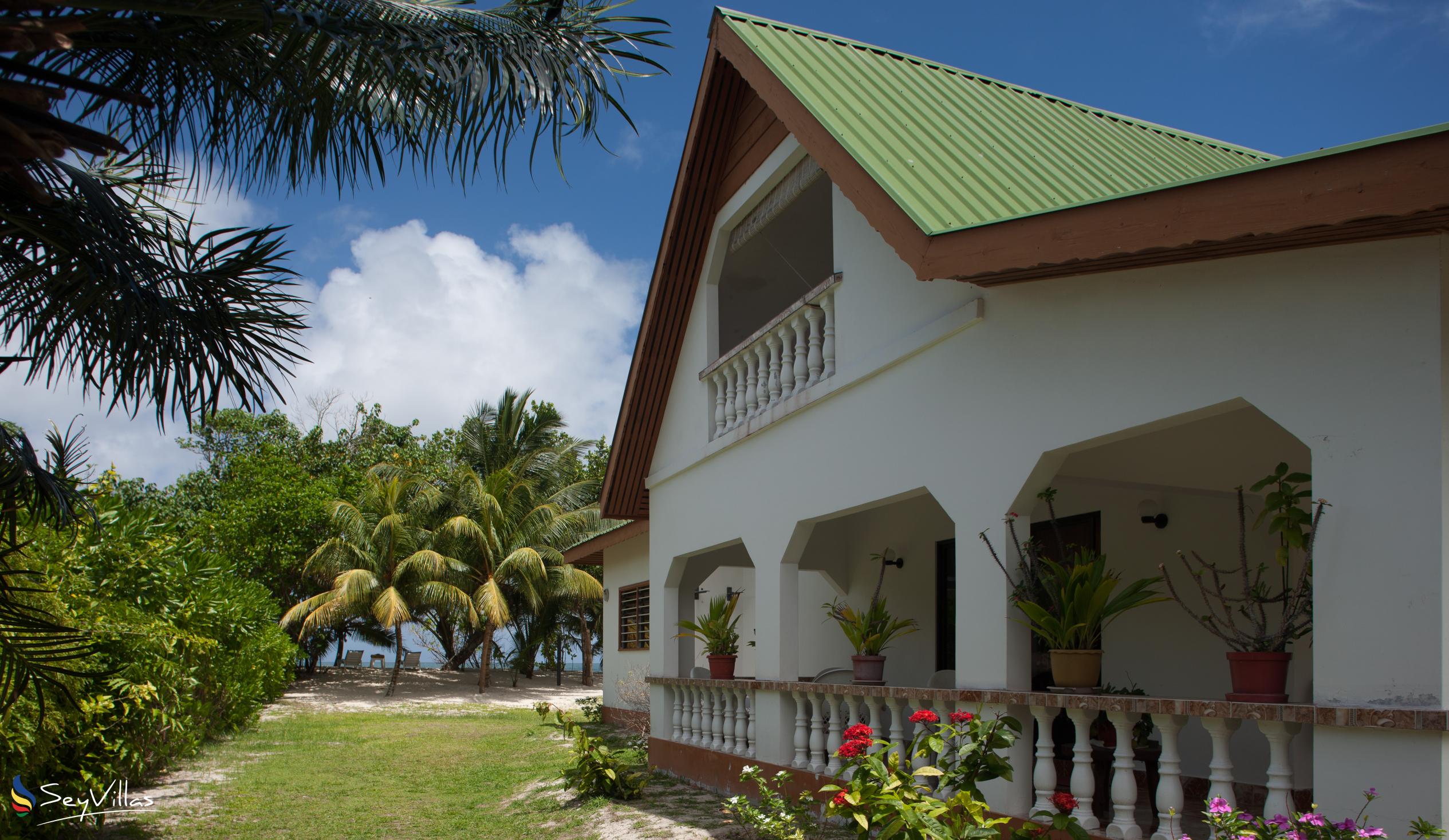Foto 3: Villa Admiral - Aussenbereich - Praslin (Seychellen)