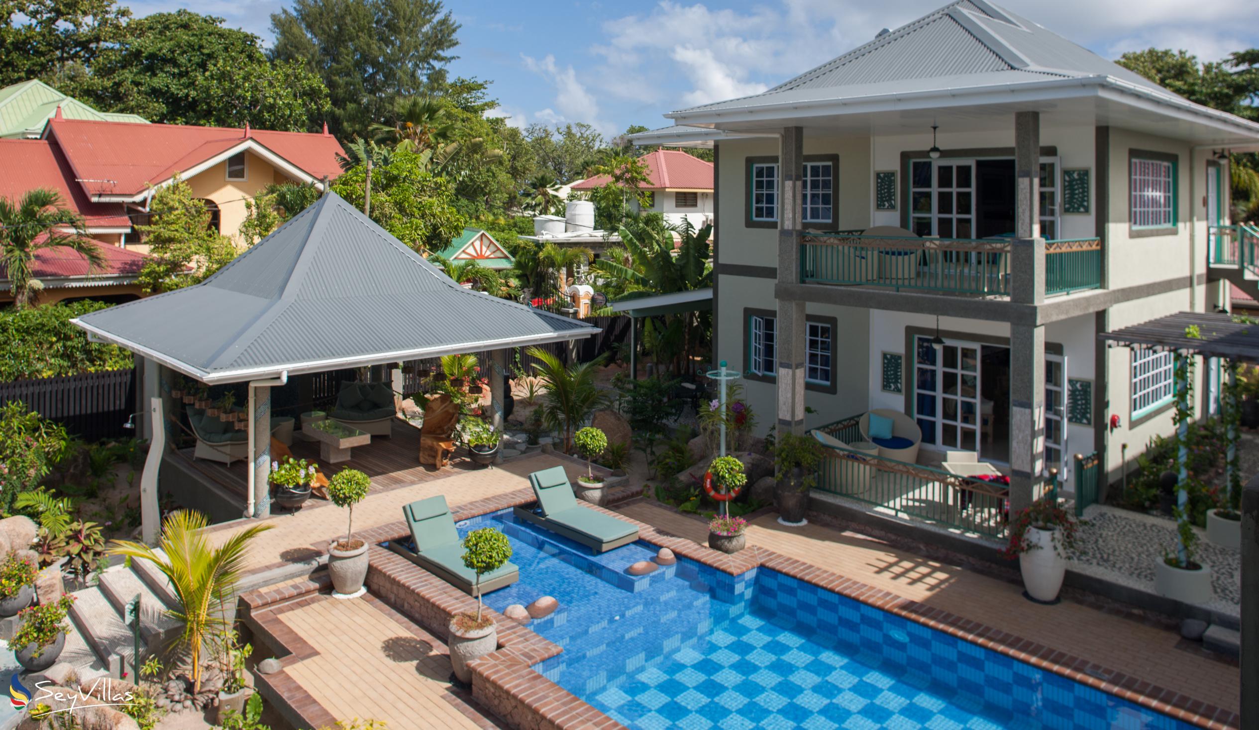 Foto 11: Villa Charme De L'ile - Aussenbereich - La Digue (Seychellen)