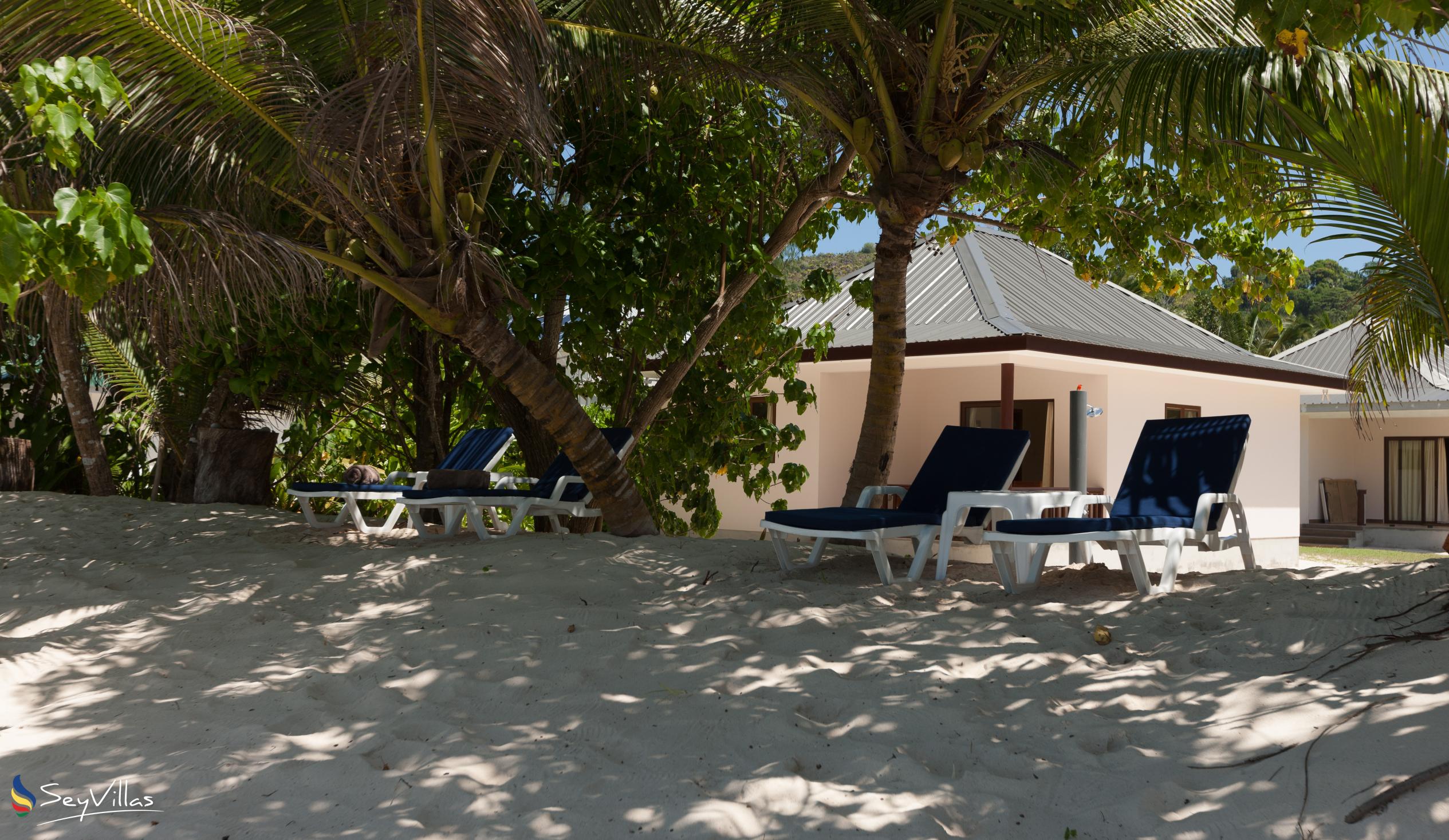 Foto 10: Villa Belle Plage - Aussenbereich - Praslin (Seychellen)