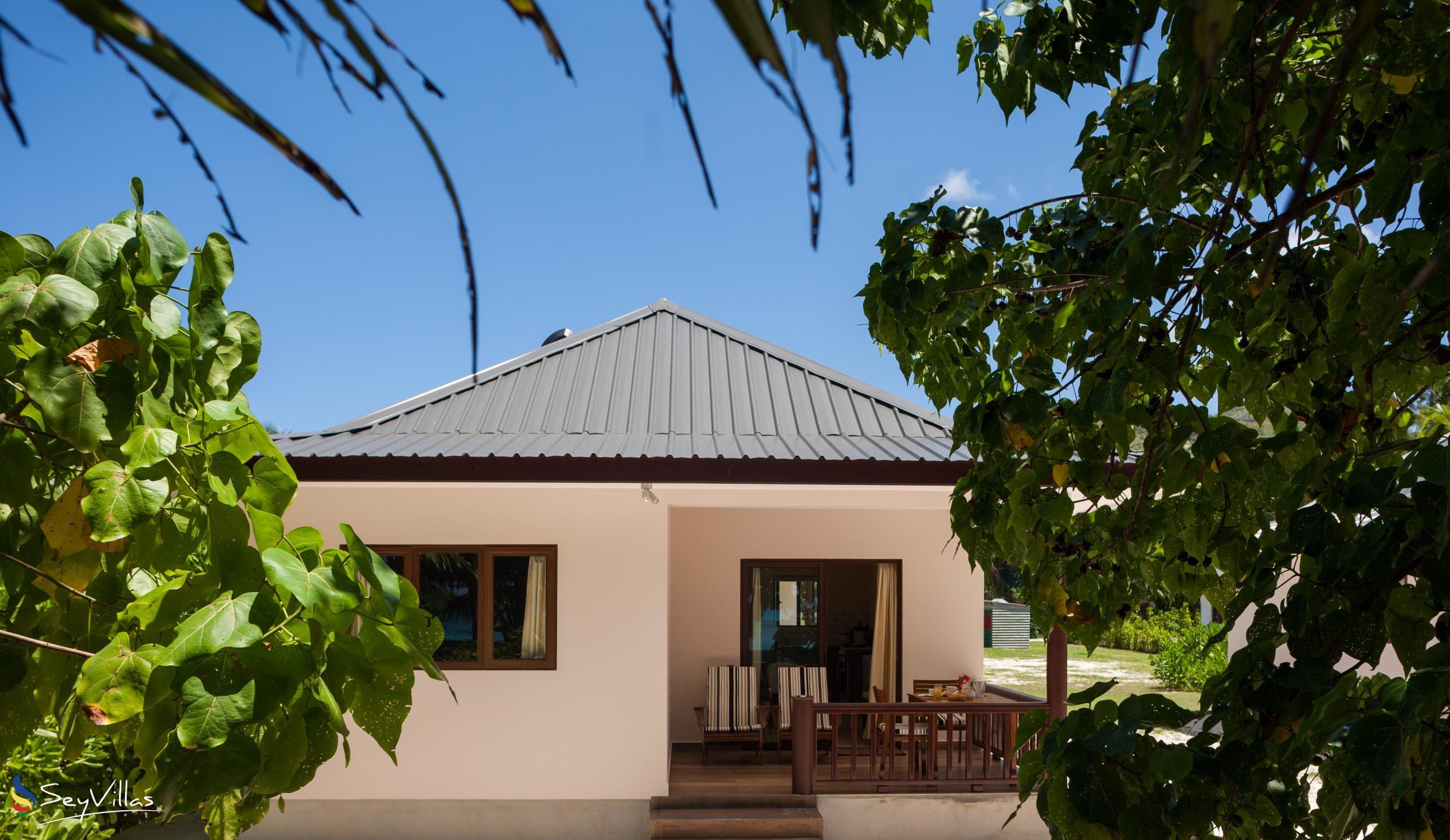Foto 2: Villa Belle Plage - Aussenbereich - Praslin (Seychellen)