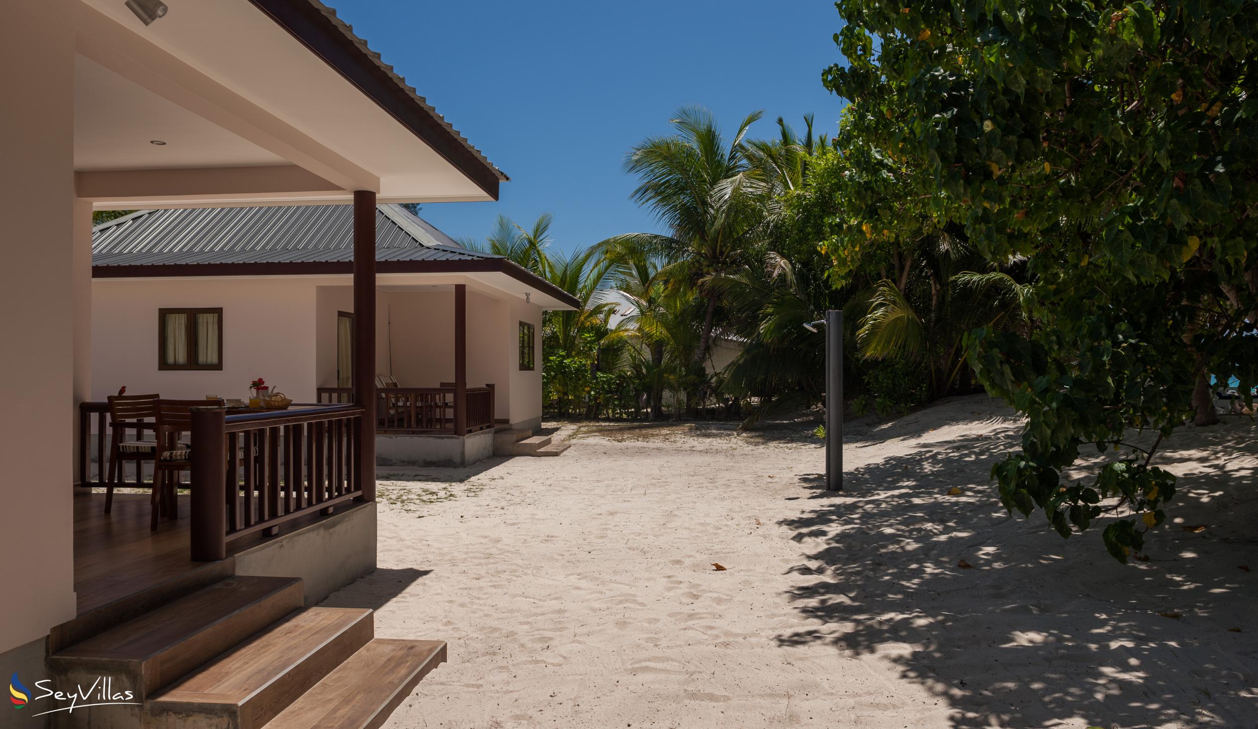 Foto 5: Villa Belle Plage - Aussenbereich - Praslin (Seychellen)
