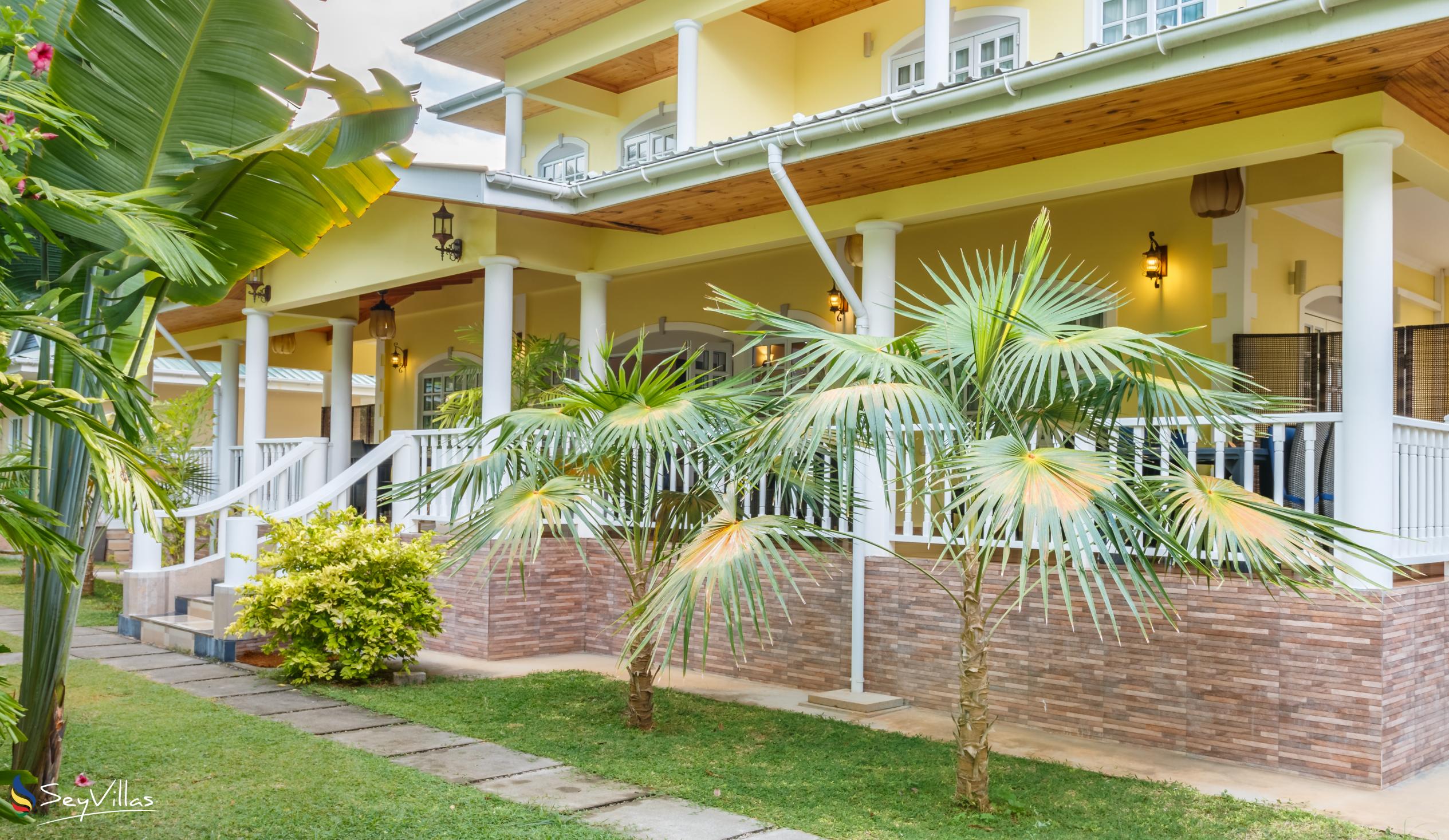 Photo 7: Captain's Villa - Outdoor area - Mahé (Seychelles)