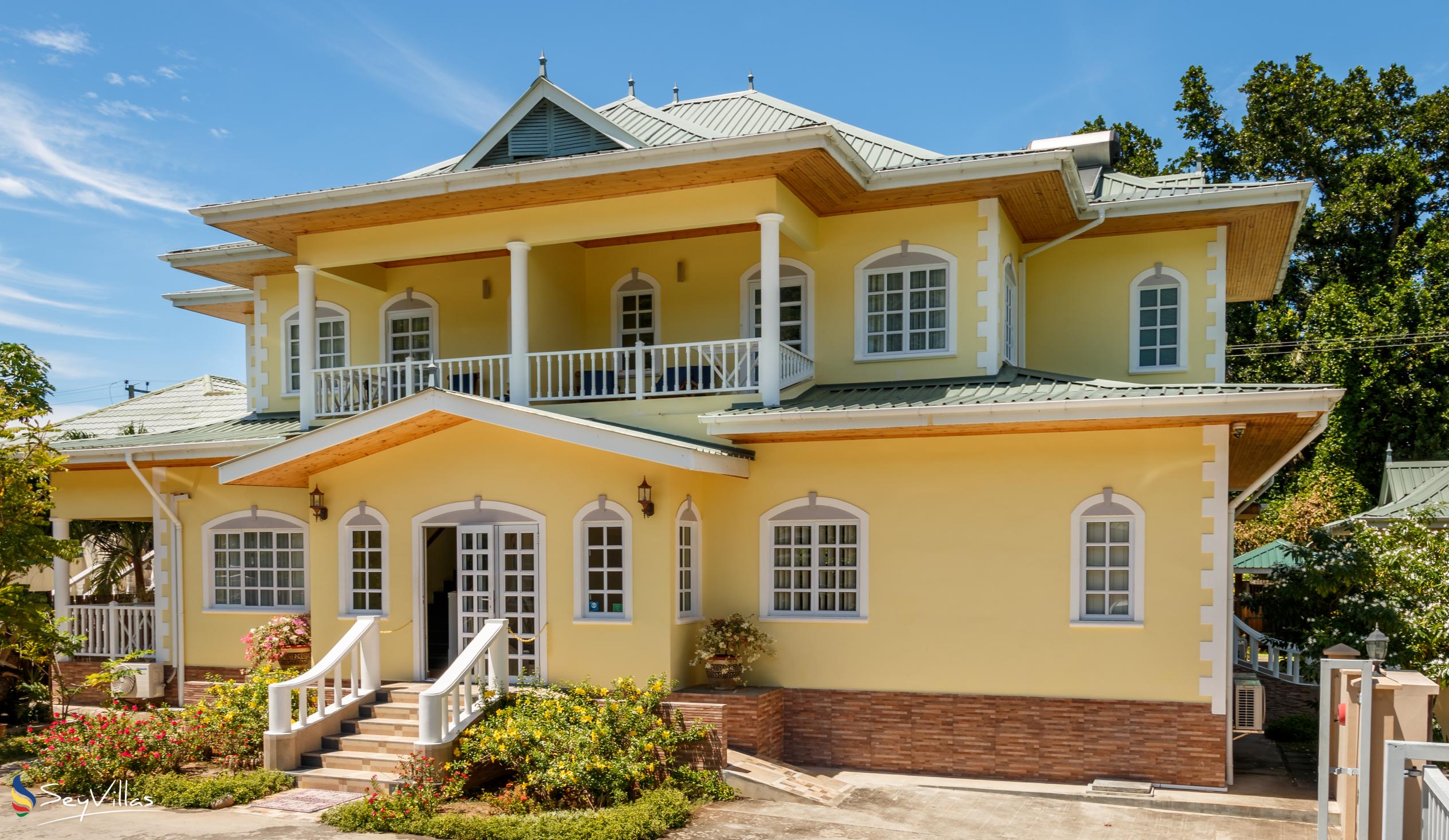 Foto 2: Captain's Villa - Aussenbereich - Mahé (Seychellen)