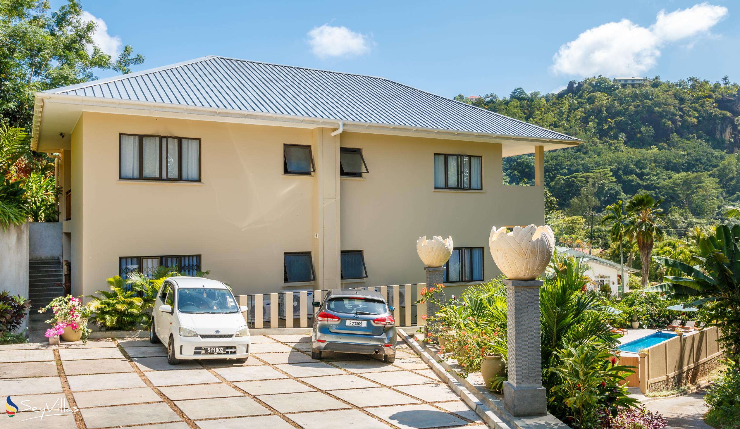 Foto 19: Eden Hills Residence - Aussenbereich - Mahé (Seychellen)