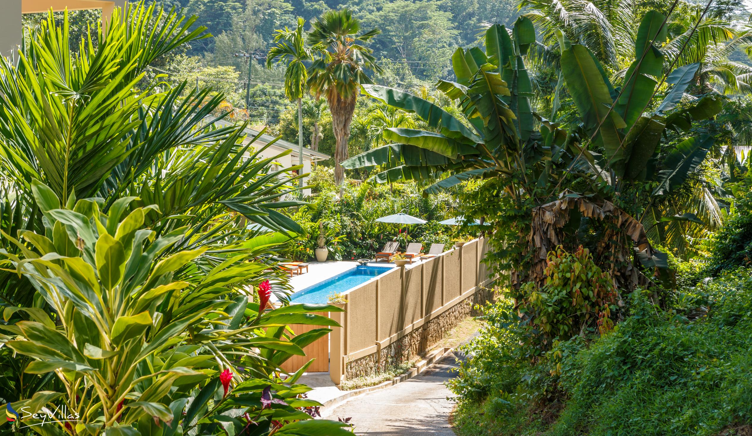 Foto 20: Eden Hills Residence - Aussenbereich - Mahé (Seychellen)