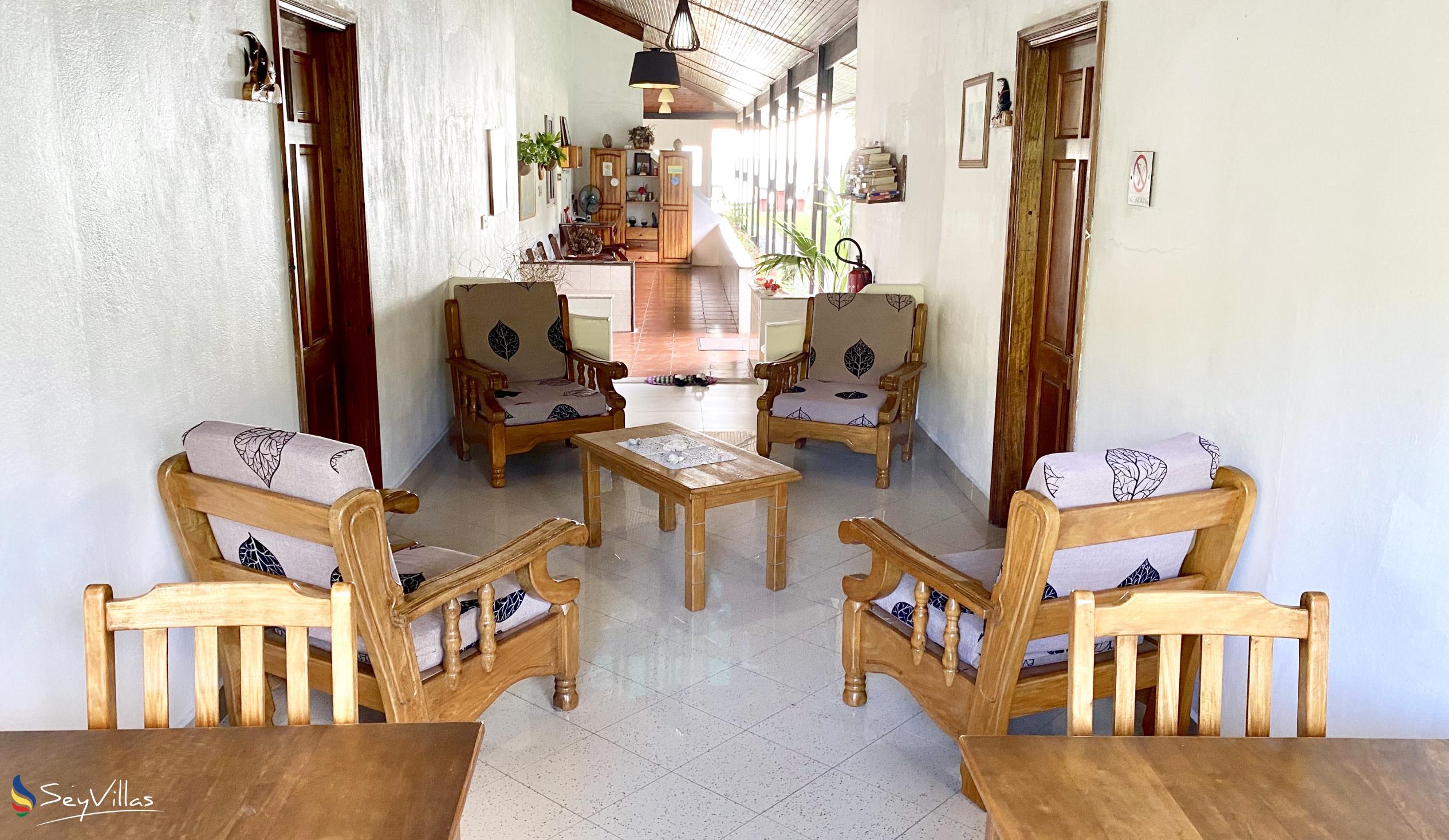 Foto 39: Beach Villa Guesthouse - Familien-Bungalow - Praslin (Seychellen)