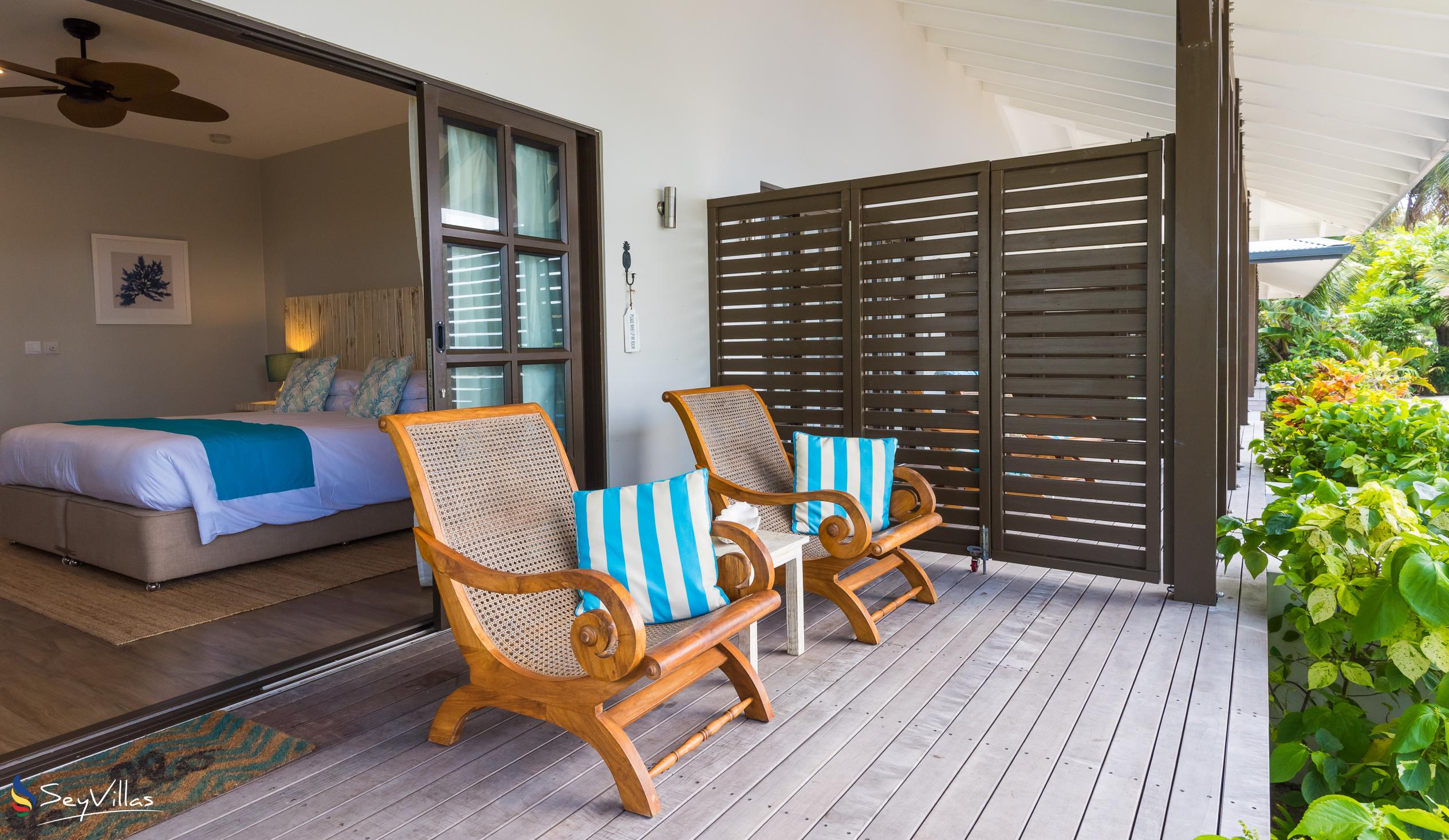 Foto 19: Le Nautique Luxury Waterfront Hotel - Gartenblickzimmer mit Kingsize-Bett - La Digue (Seychellen)