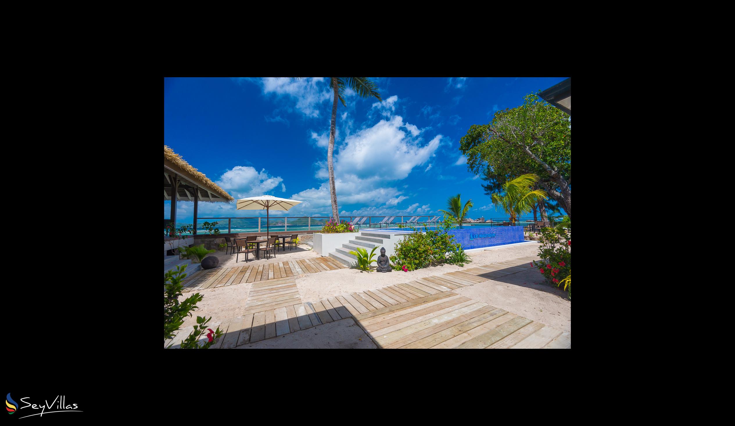 Foto 6: Le Nautique Luxury Waterfront Hotel - Aussenbereich - La Digue (Seychellen)
