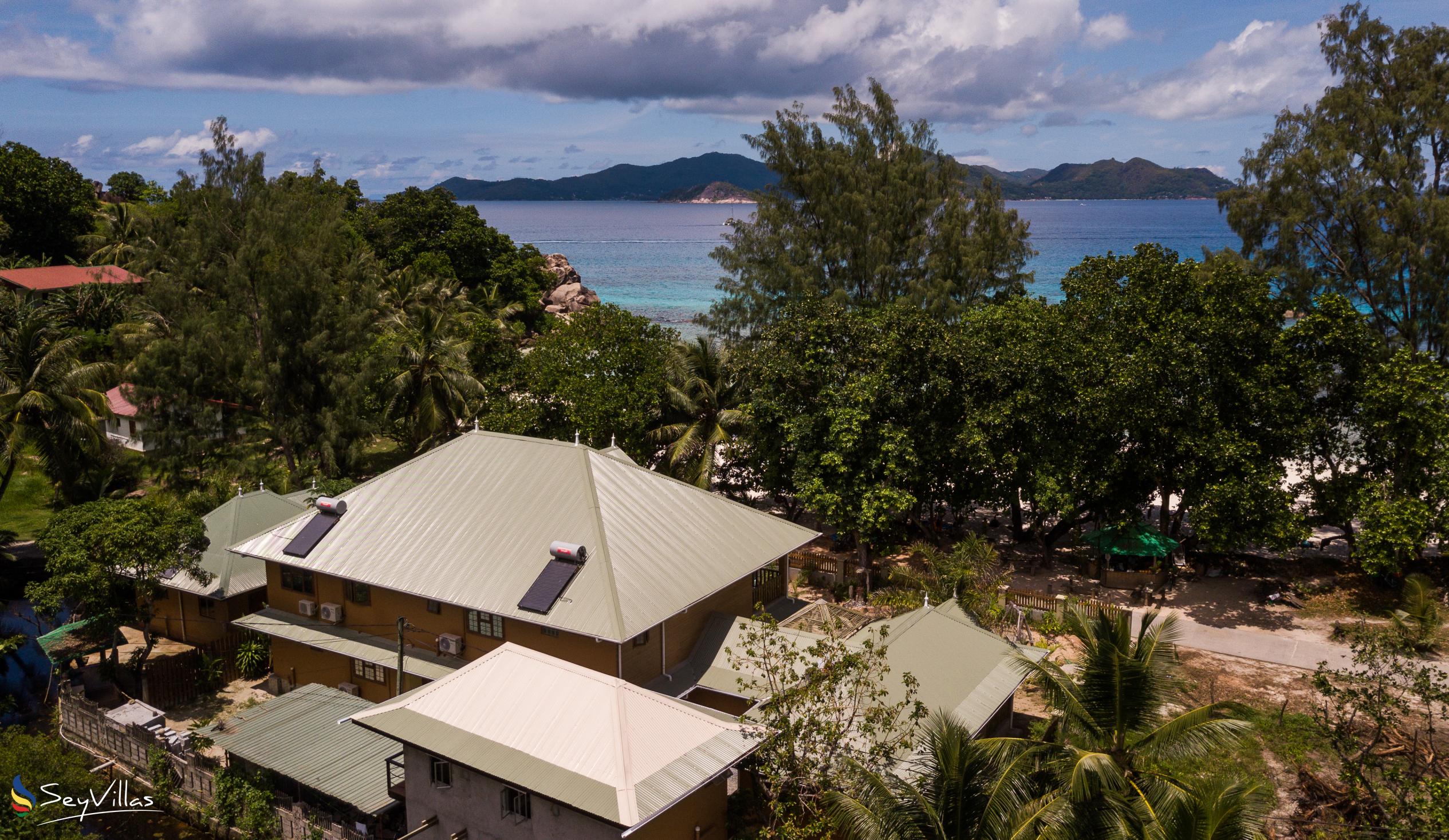 Photo 14: Anse Severe Beach Villa - Outdoor area - La Digue (Seychelles)