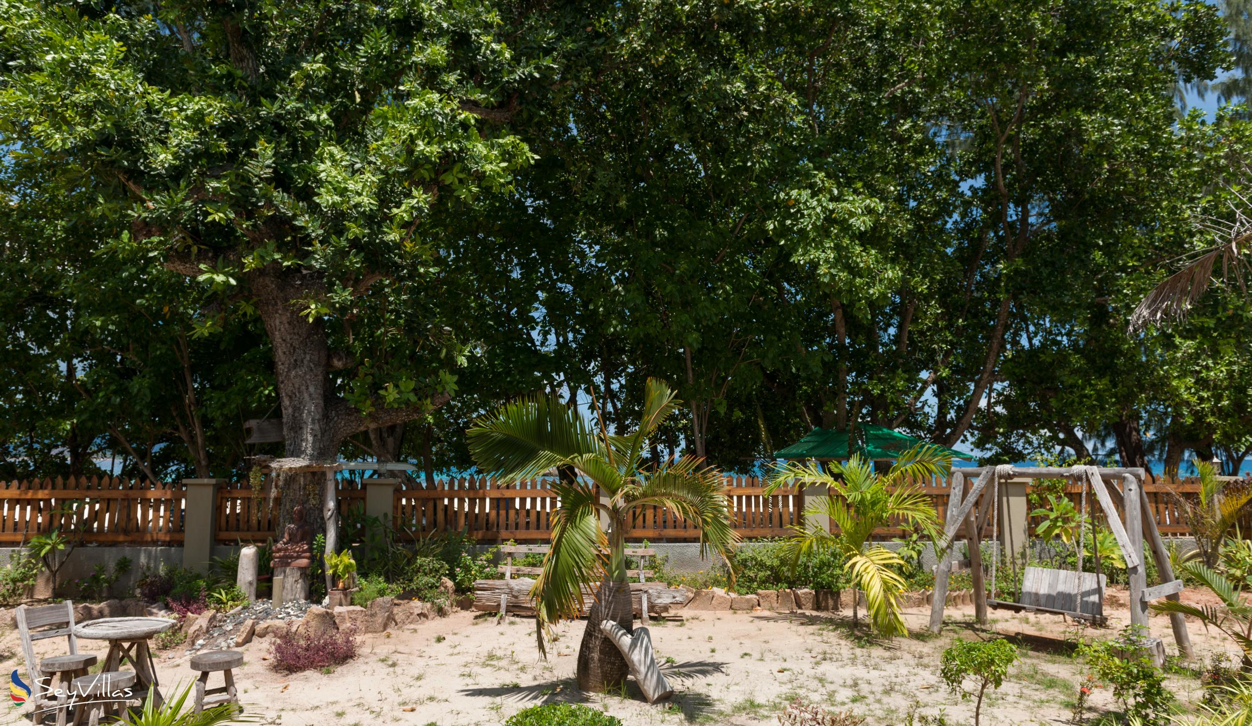 Foto 18: Anse Severe Beach Villa - Aussenbereich - La Digue (Seychellen)