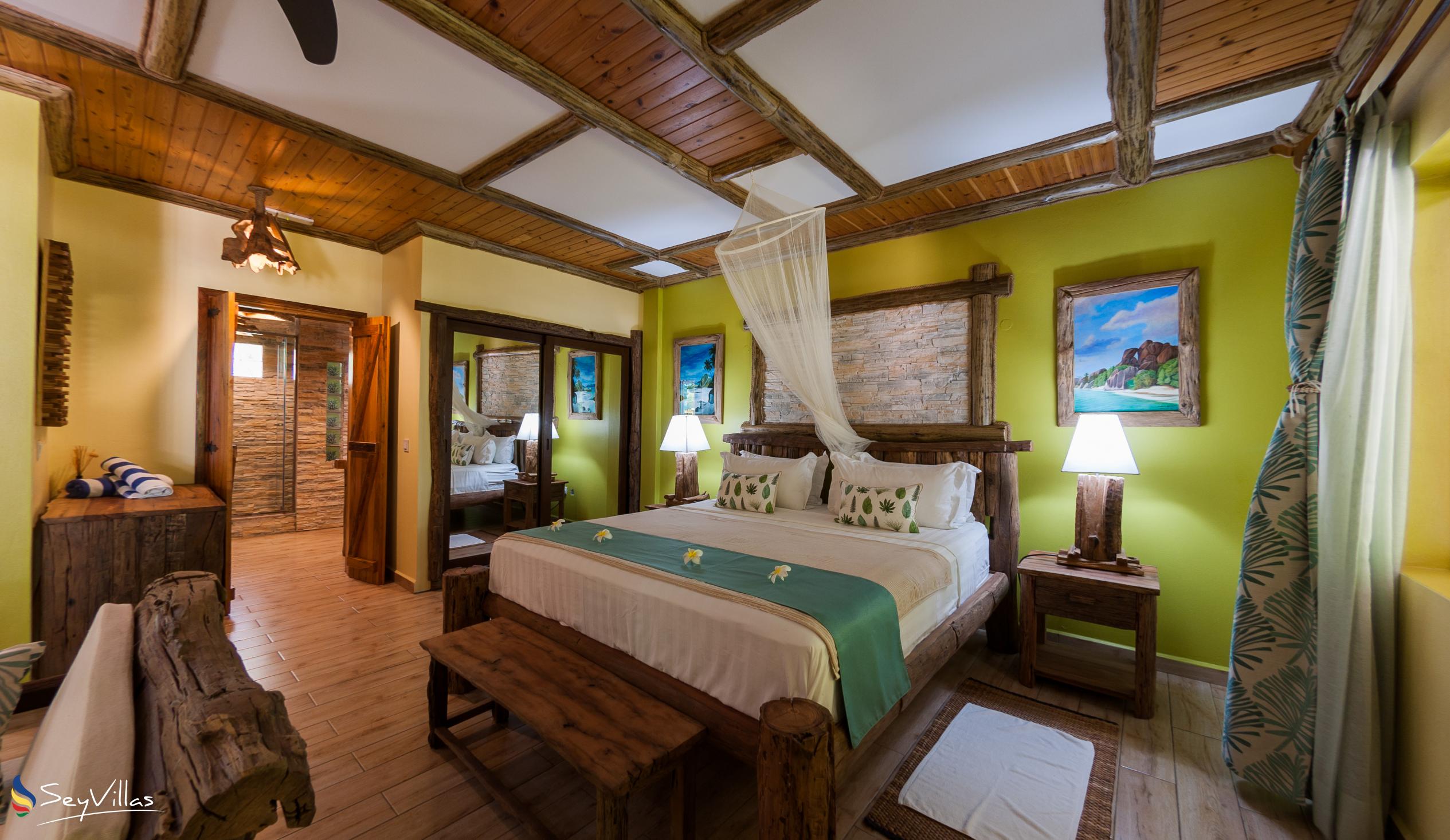 Photo 73: Anse Severe Beach Villa - Deluxe Villa Top Floor - La Digue (Seychelles)