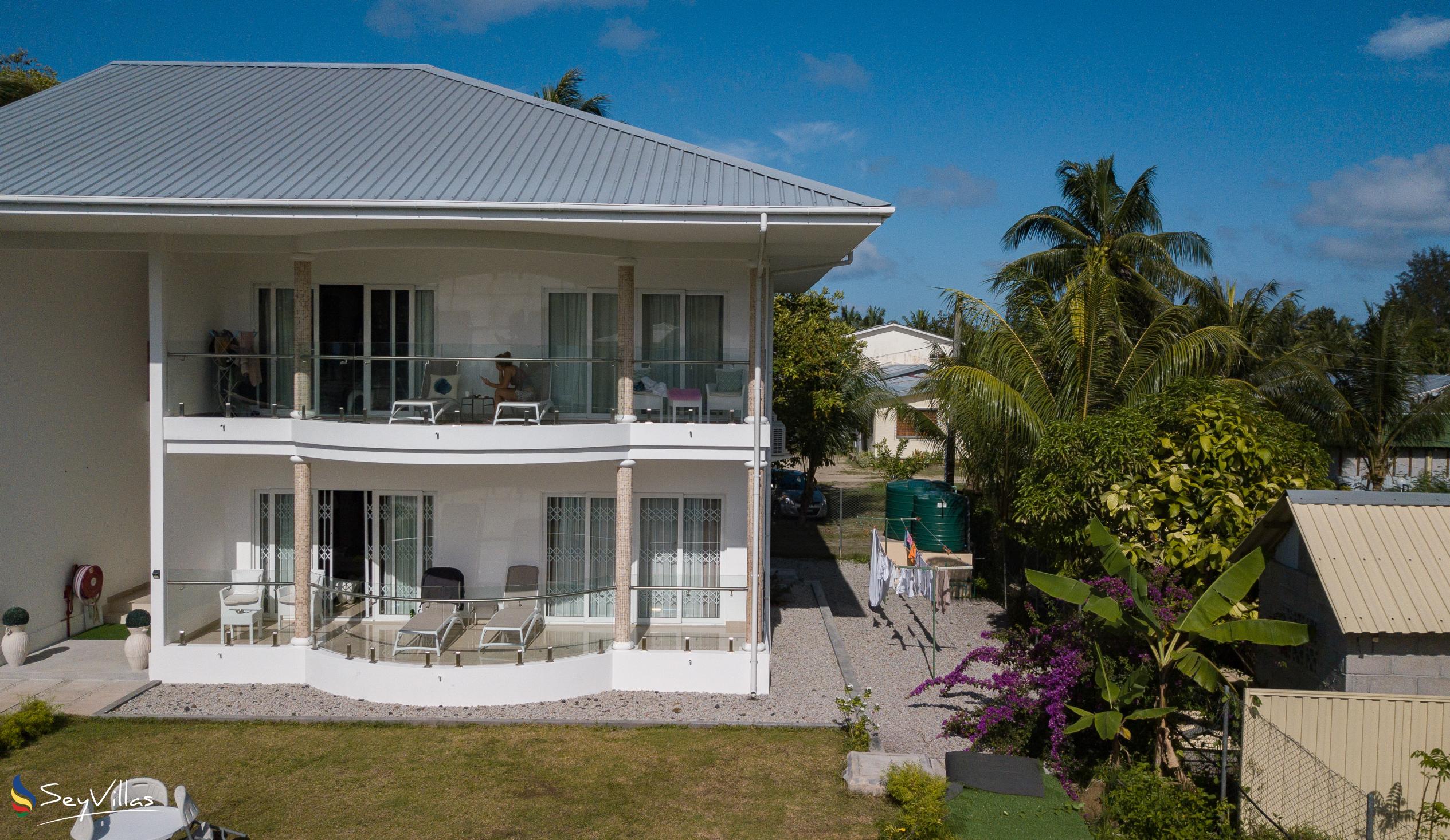 Foto 3: Tropic Villa Annex - Aussenbereich - Praslin (Seychellen)