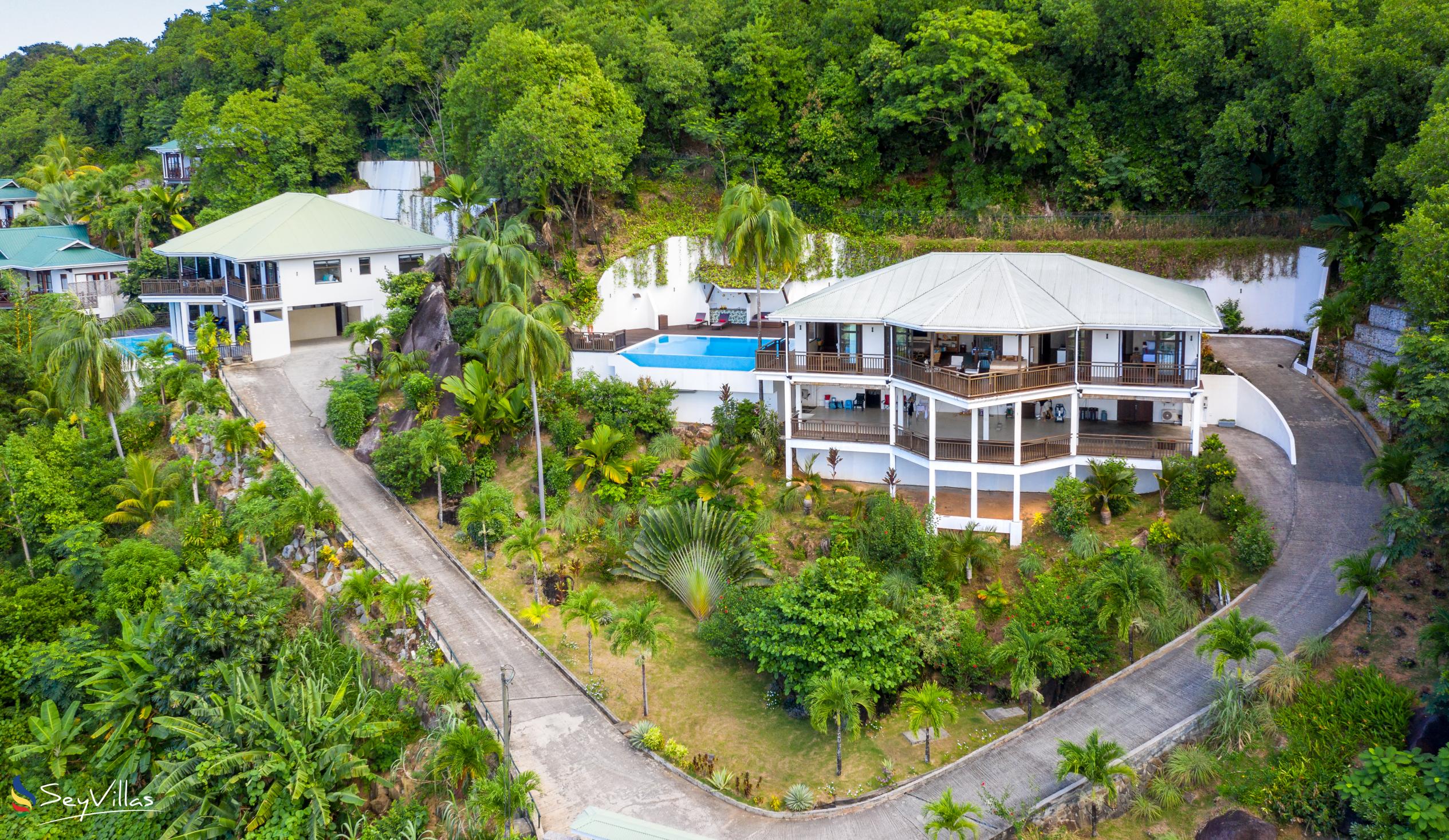 Photo 3: Palm Royal Luxury Villas - Outdoor area - Mahé (Seychelles)