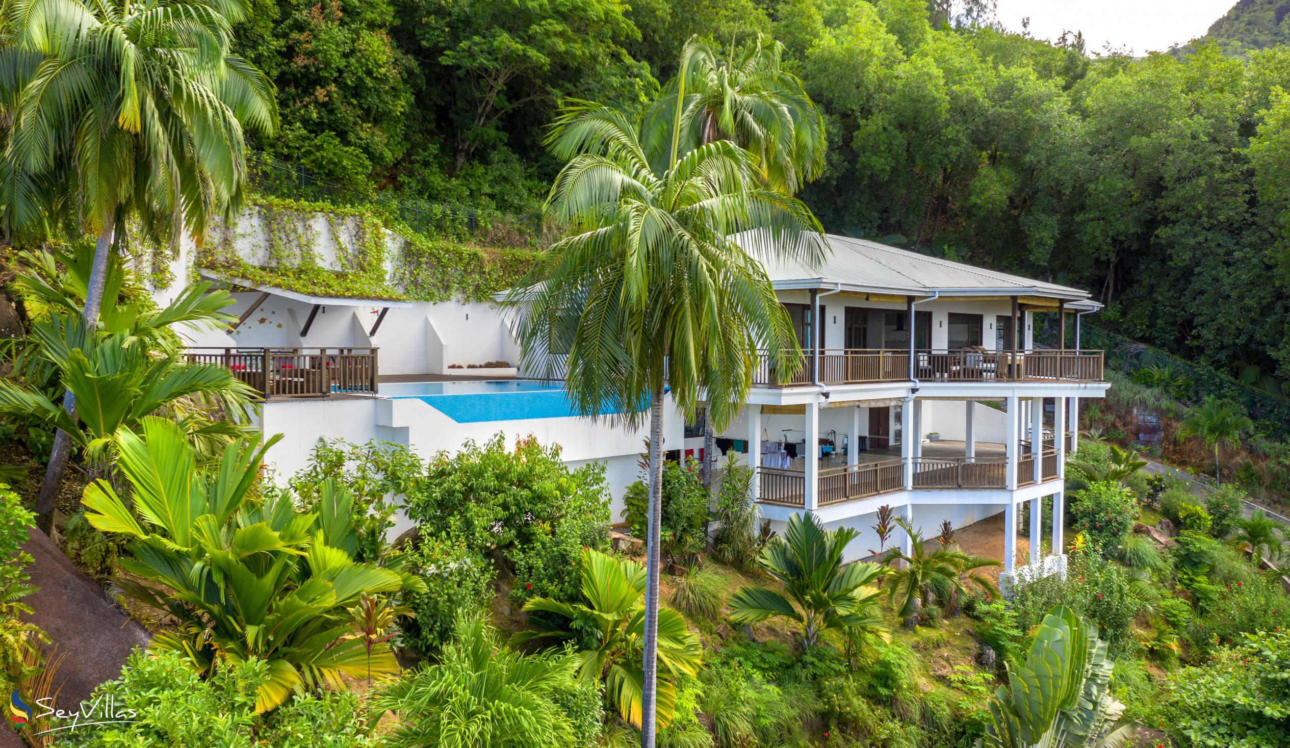 Foto 6: Palm Royal Luxury Villas - Aussenbereich - Mahé (Seychellen)