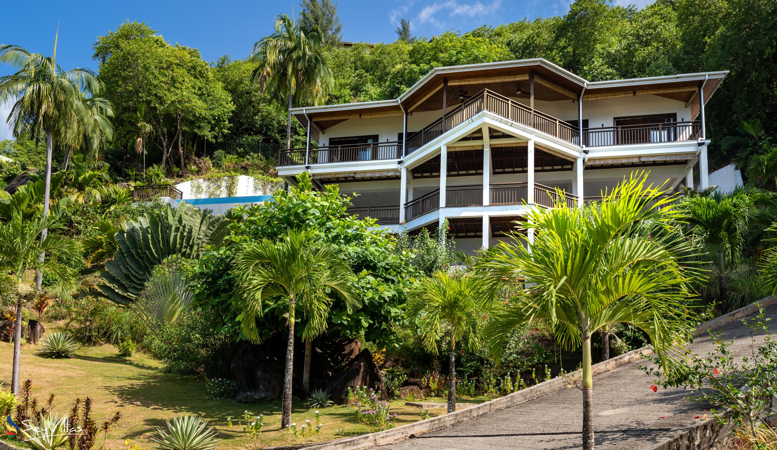 Foto 7: Palm Royal Luxury Villas - Aussenbereich - Mahé (Seychellen)