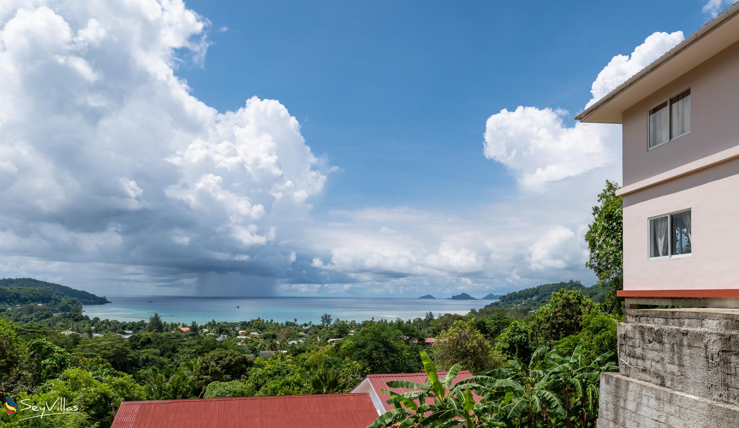 Photo 1: Cella Villa - Outdoor area - Mahé (Seychelles)