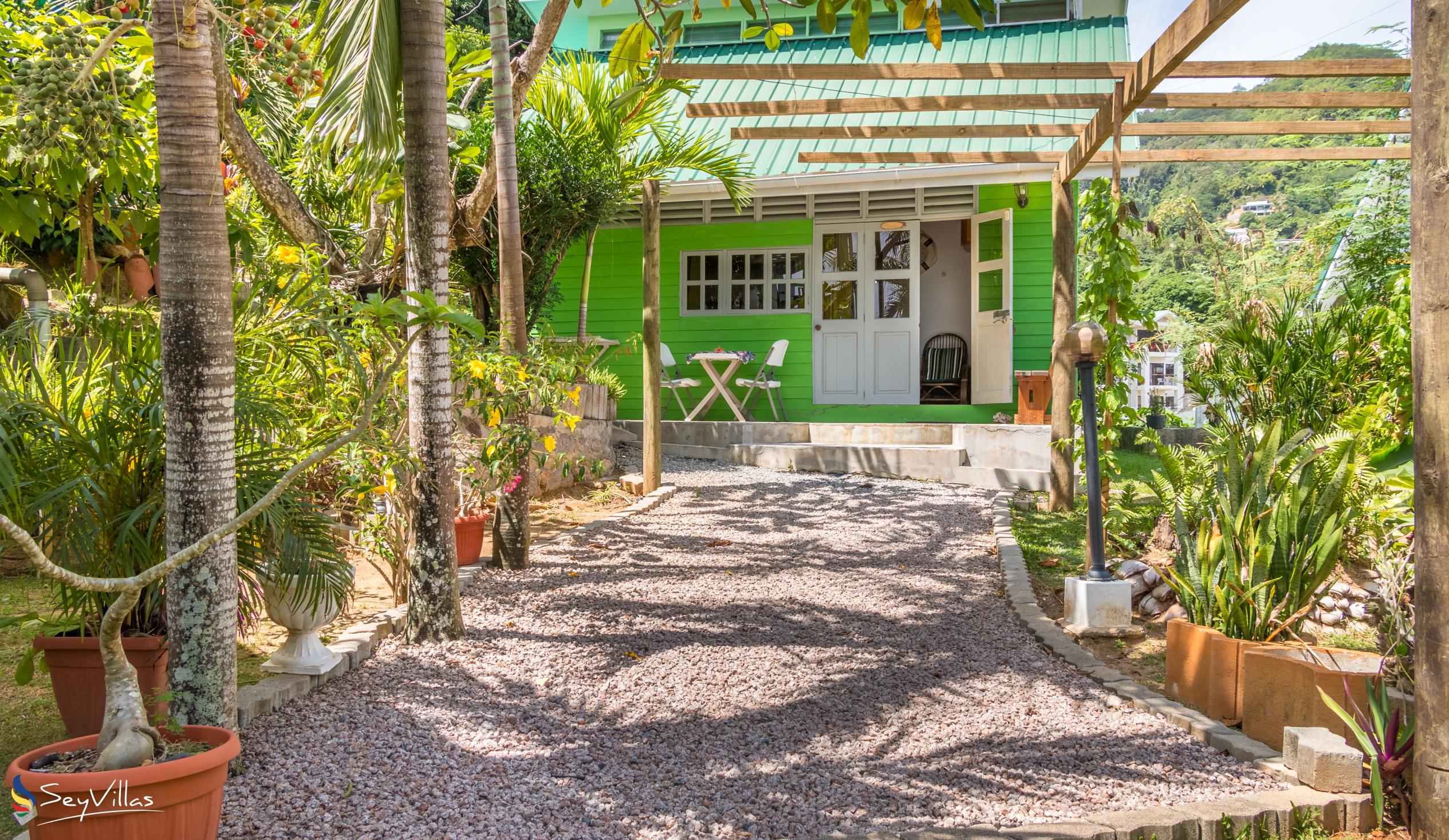 Foto 32: Lemongrass Lodge - Appartement Carambole - Mahé (Seychellen)