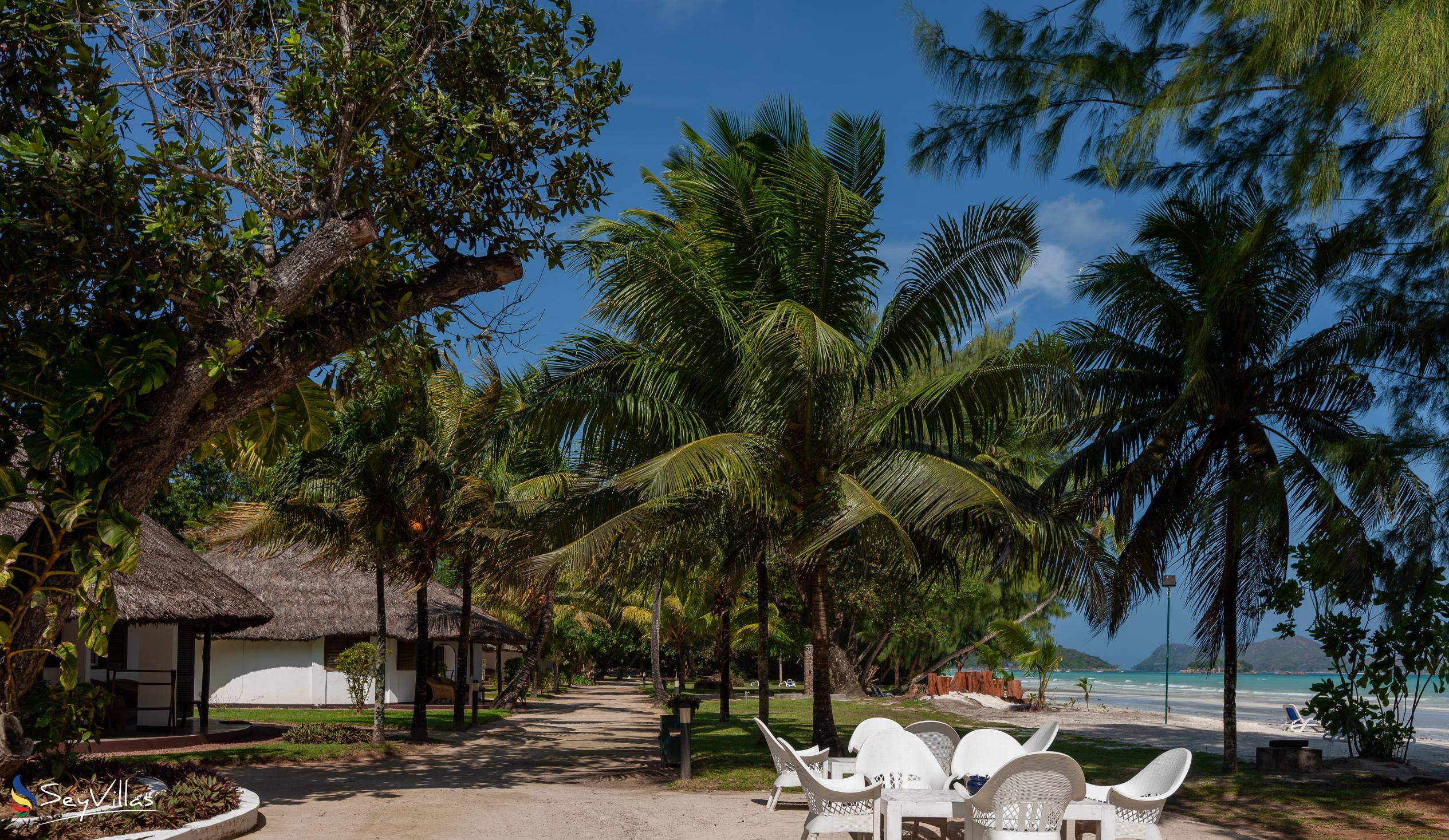 Foto 14: Hotel Cote D'Or Lodge - Aussenbereich - Praslin (Seychellen)