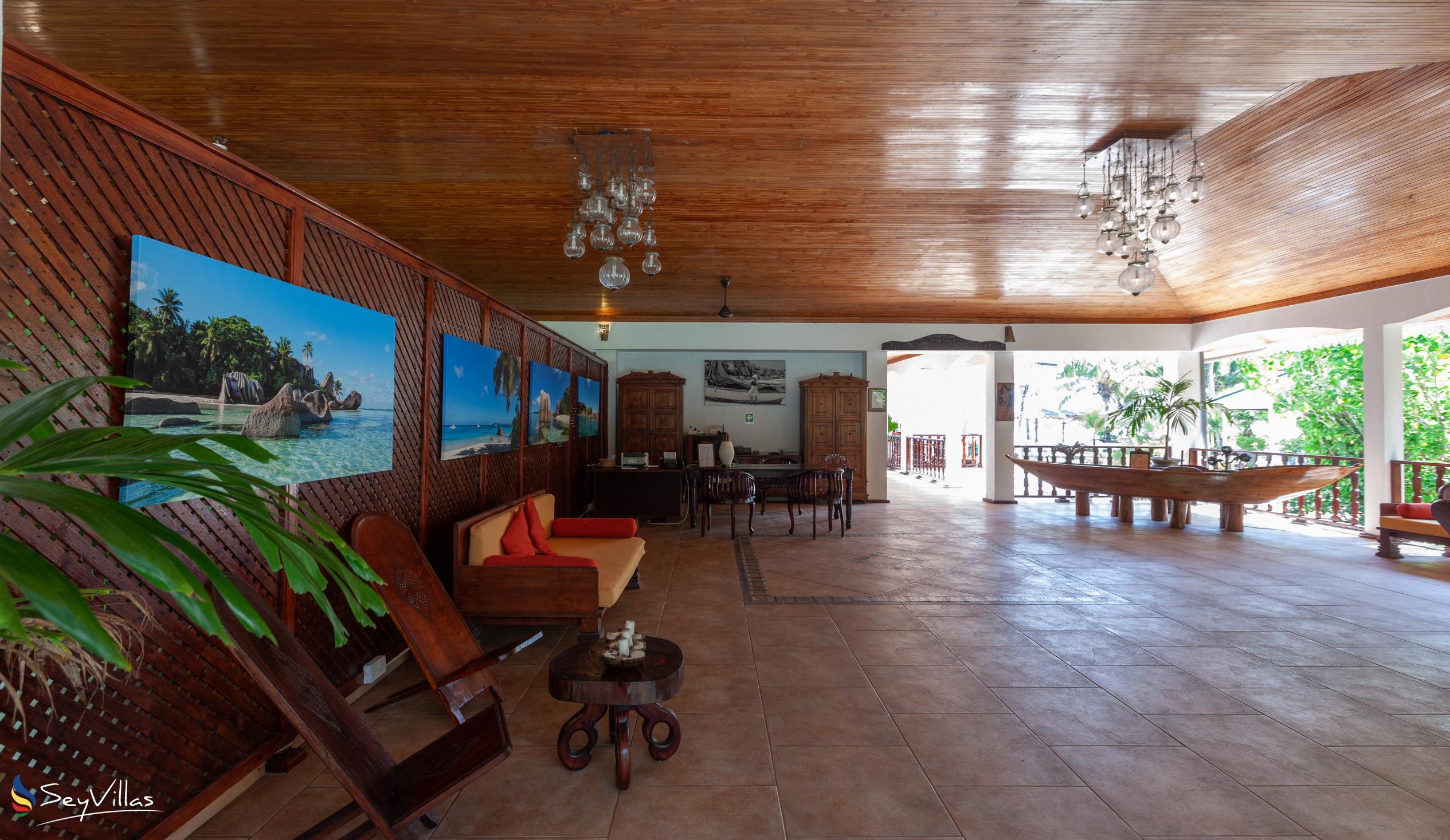 Photo 20: Hotel Cote D'Or Lodge - Indoor area - Praslin (Seychelles)