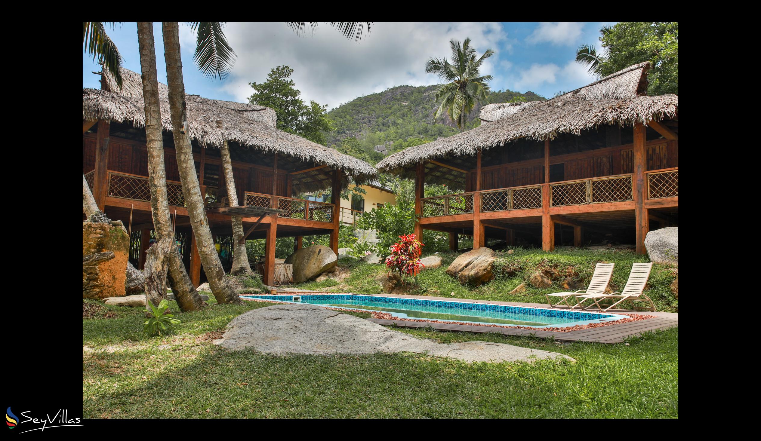 Foto 7: Domaine Desaubin Luxury Villas - Aussenbereich - Mahé (Seychellen)