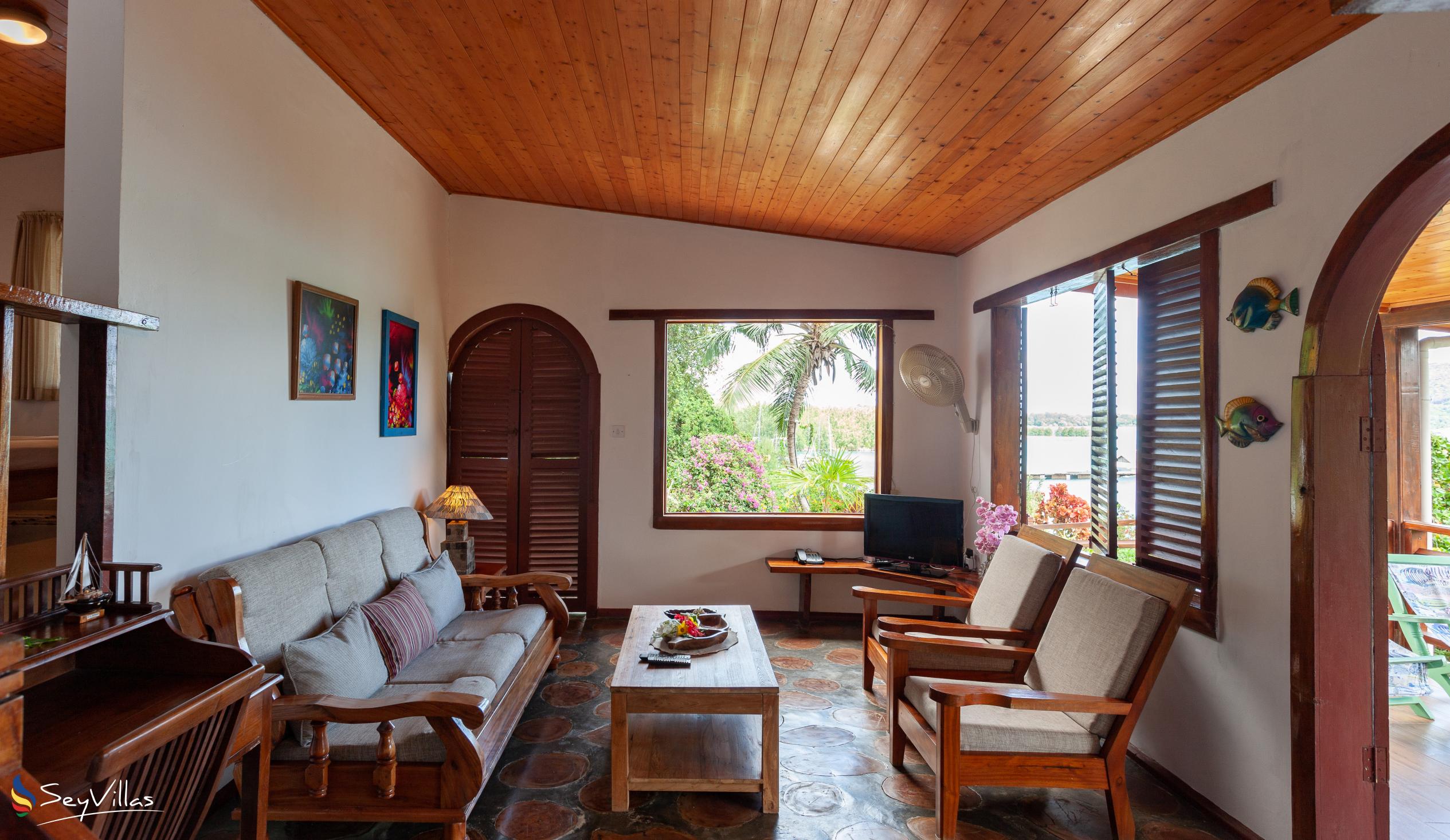 Foto 32: Le Grand Bleu Villas - Villa mit 3 Schlafzimmern - Praslin (Seychellen)