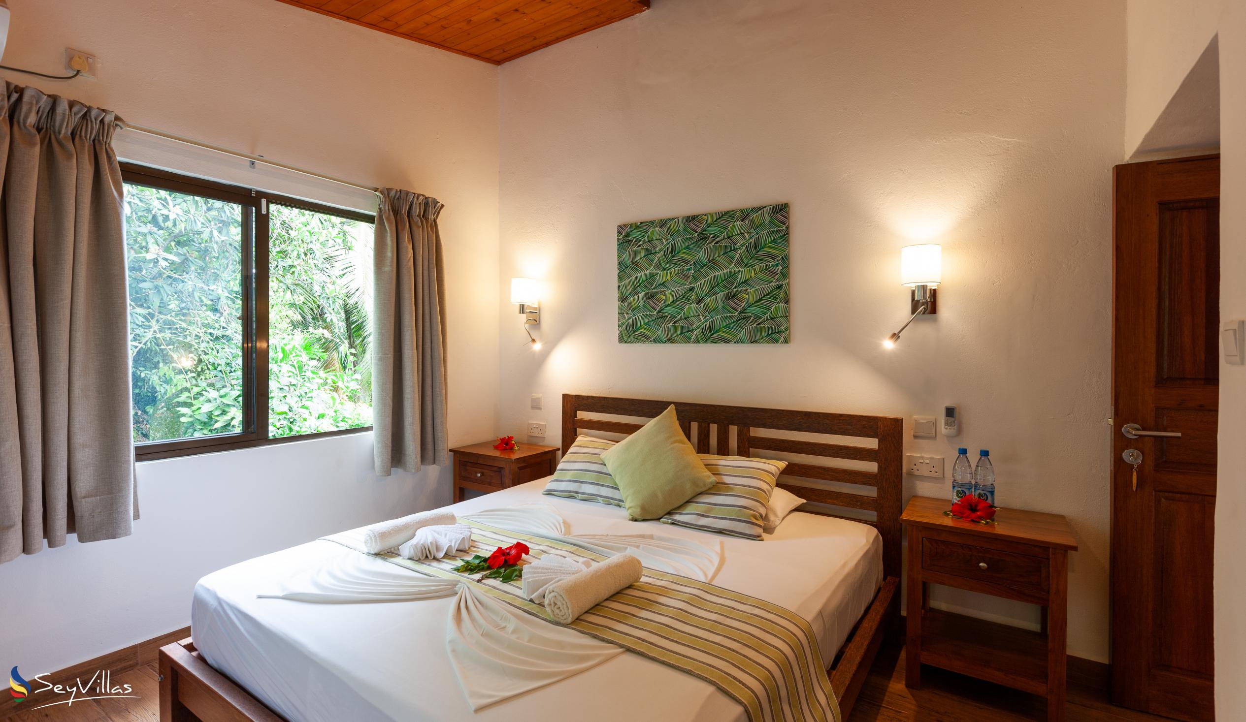 Foto 46: Le Grand Bleu Villas - Villa mit 2 Schlafzimmern - Praslin (Seychellen)