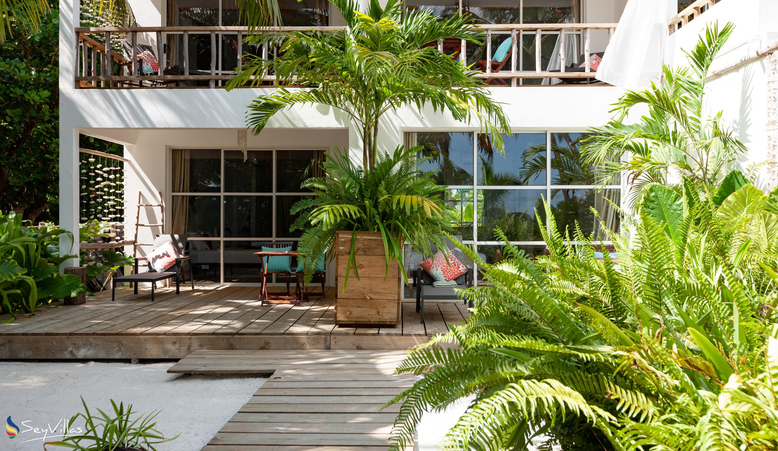 Foto 96: Bliss Hotel Praslin - Beach House - Beach Superior Zimmer - Praslin (Seychellen)