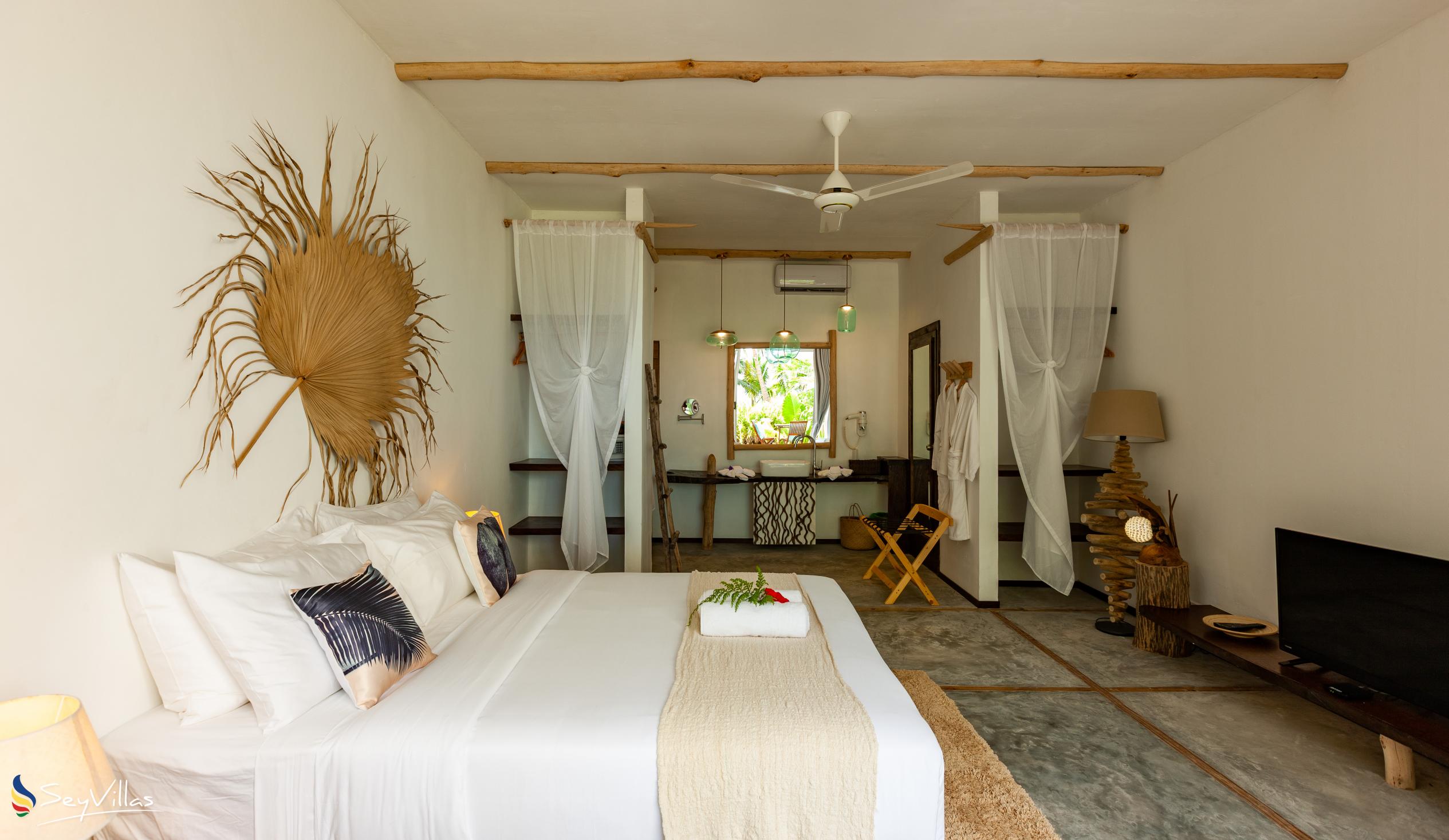 Foto 124: Bliss Hotel Praslin - Beach House - Beach Superior Zimmer - Praslin (Seychellen)