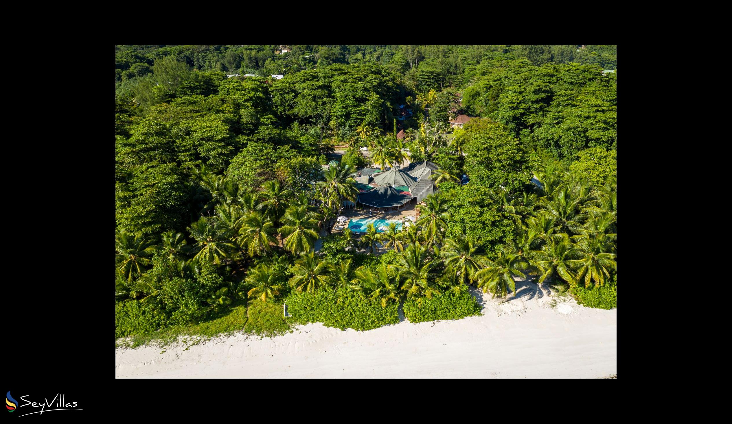 Photo 1: Bliss Hotel Praslin - Outdoor area - Praslin (Seychelles)