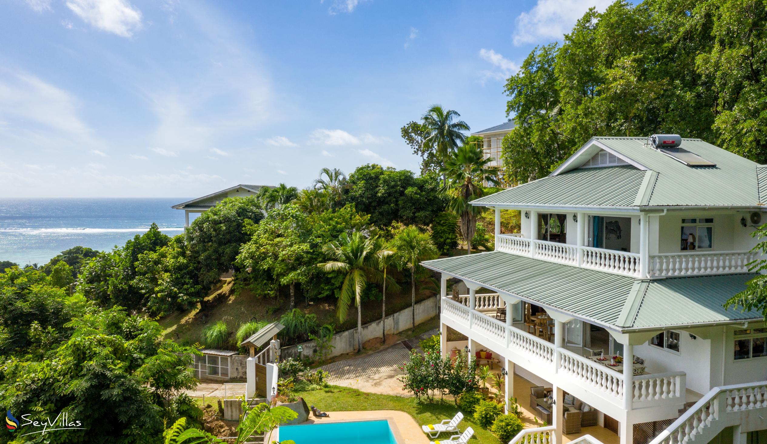 Foto 2: Villa Karibu - Aussenbereich - Mahé (Seychellen)