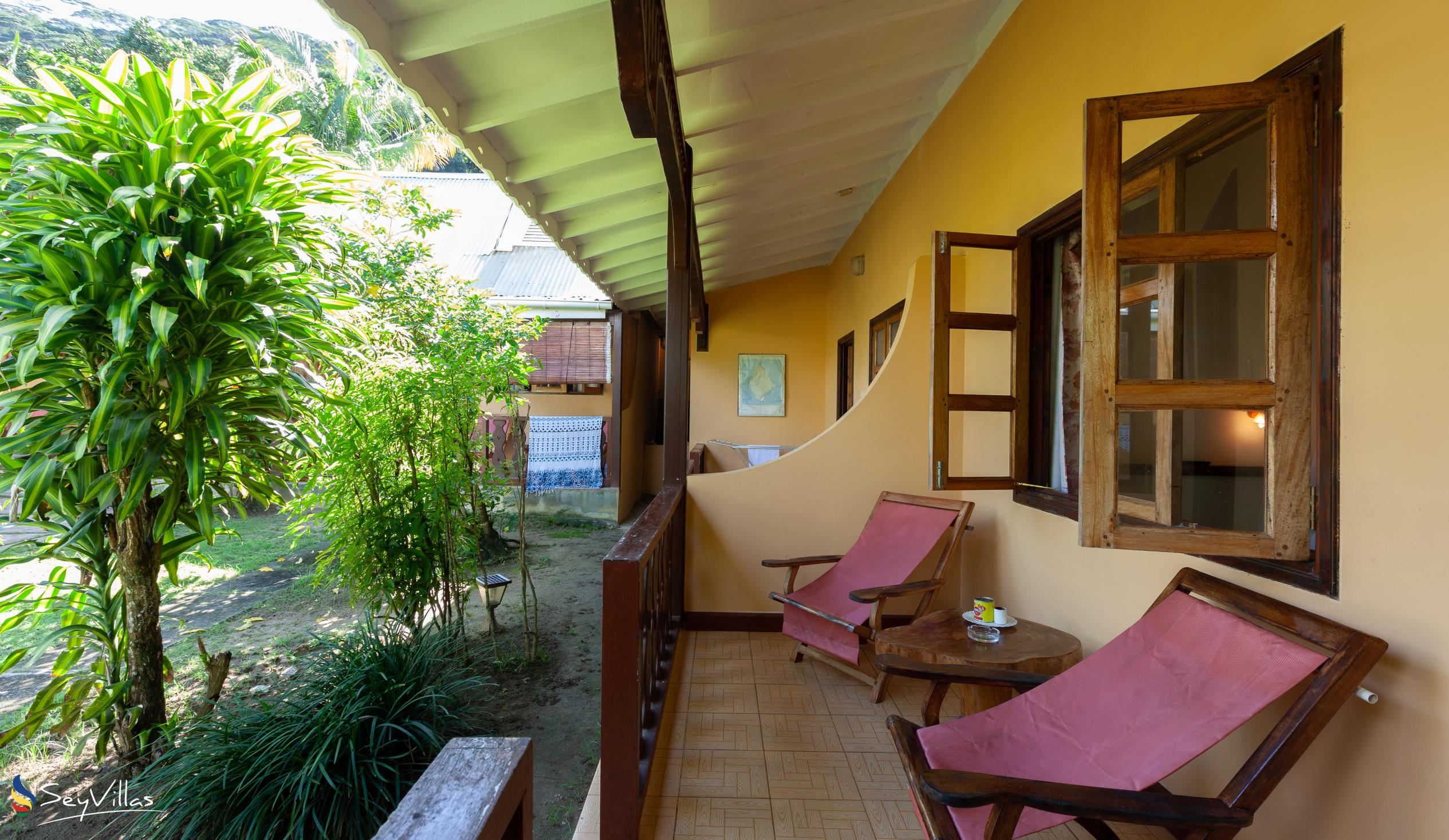 Foto 55: Bernique Guesthouse - Standard Zimmer - La Digue (Seychellen)
