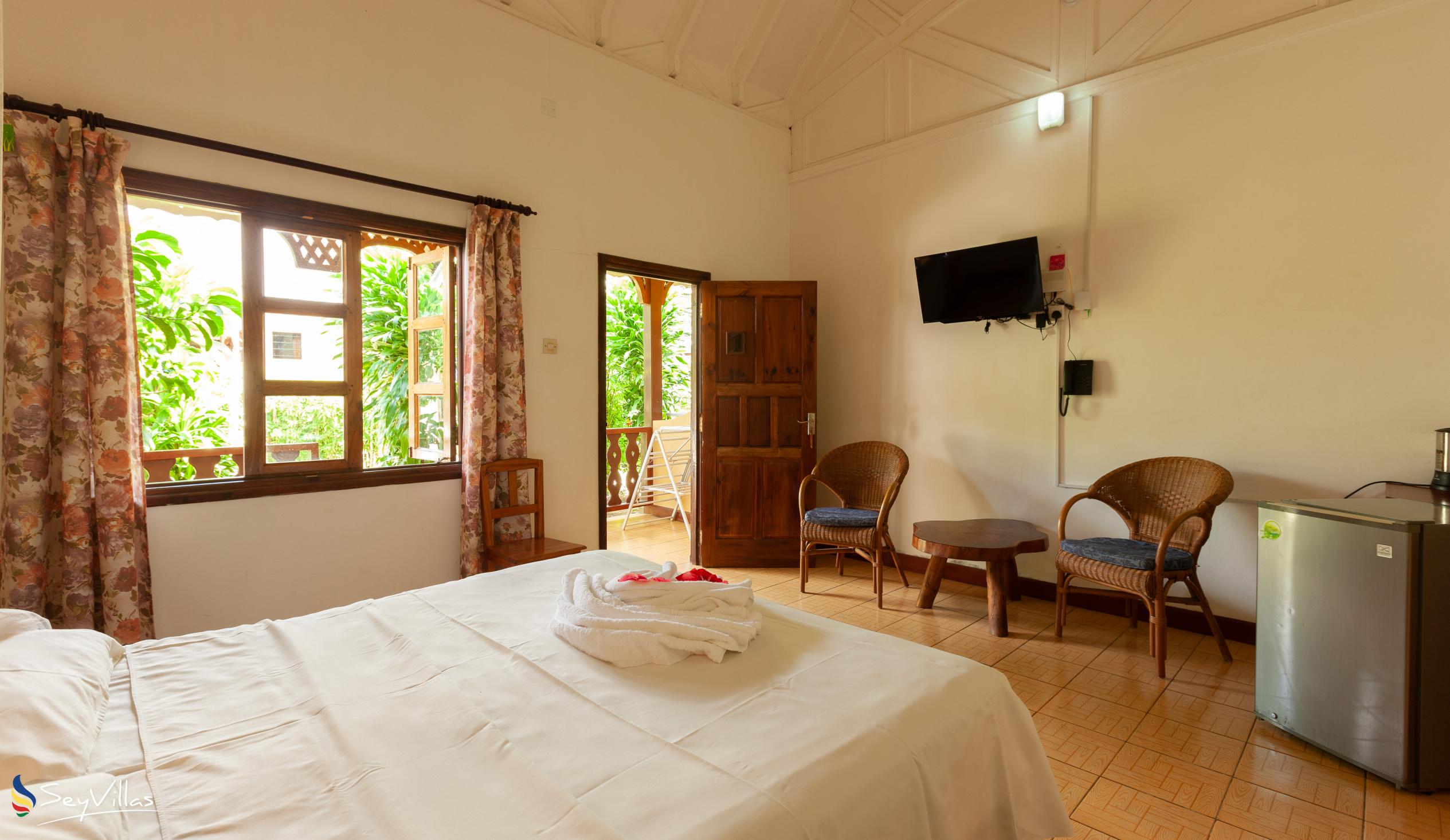 Foto 59: Bernique Guesthouse - Standard Zimmer - La Digue (Seychellen)