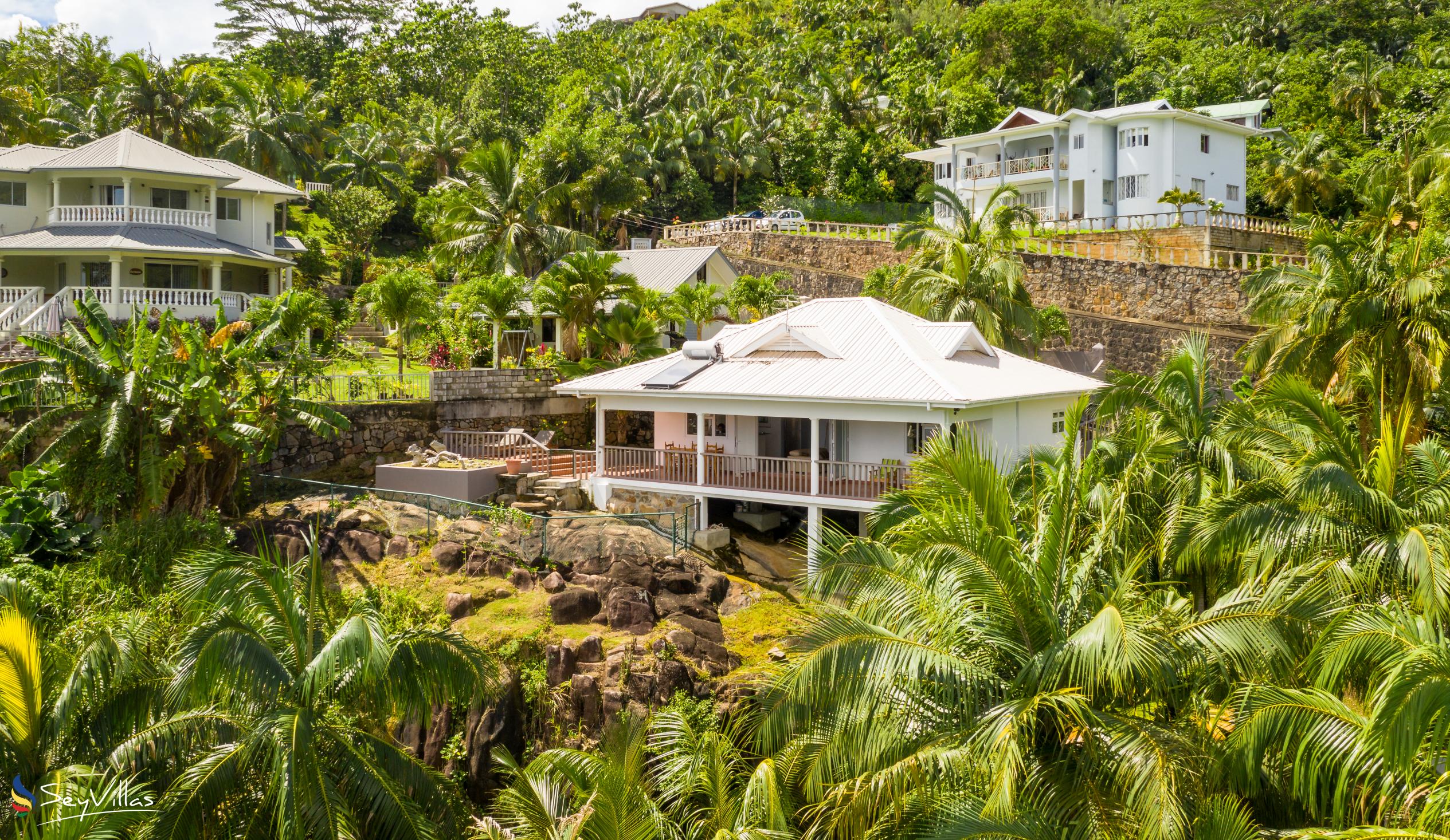 Foto 4: Rock Villas - Aussenbereich - Mahé (Seychellen)