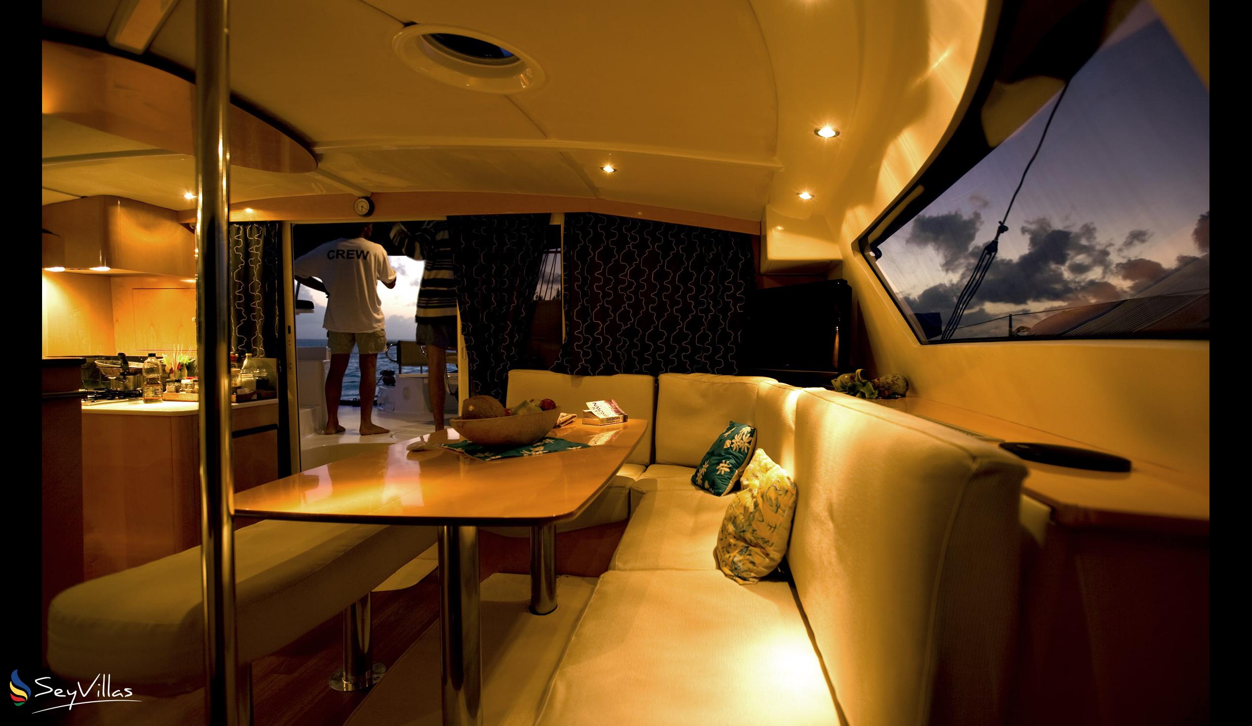 Photo 65: Dream Yacht Silhouette Dream - Indoor area - Seychelles (Seychelles)