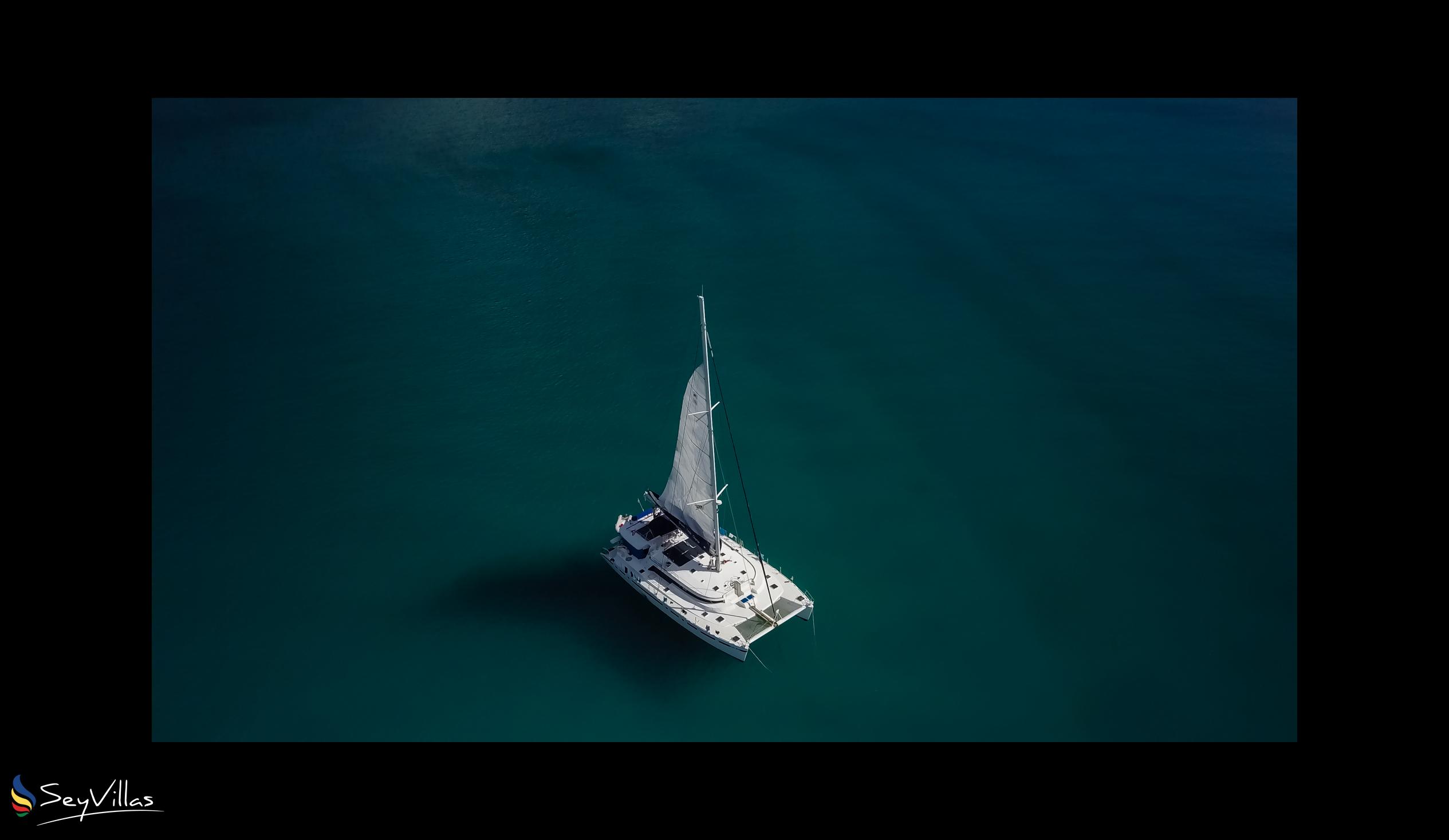 Foto 16: Dream Yacht Silhouette Dream - Aussenbereich - Seychellen (Seychellen)