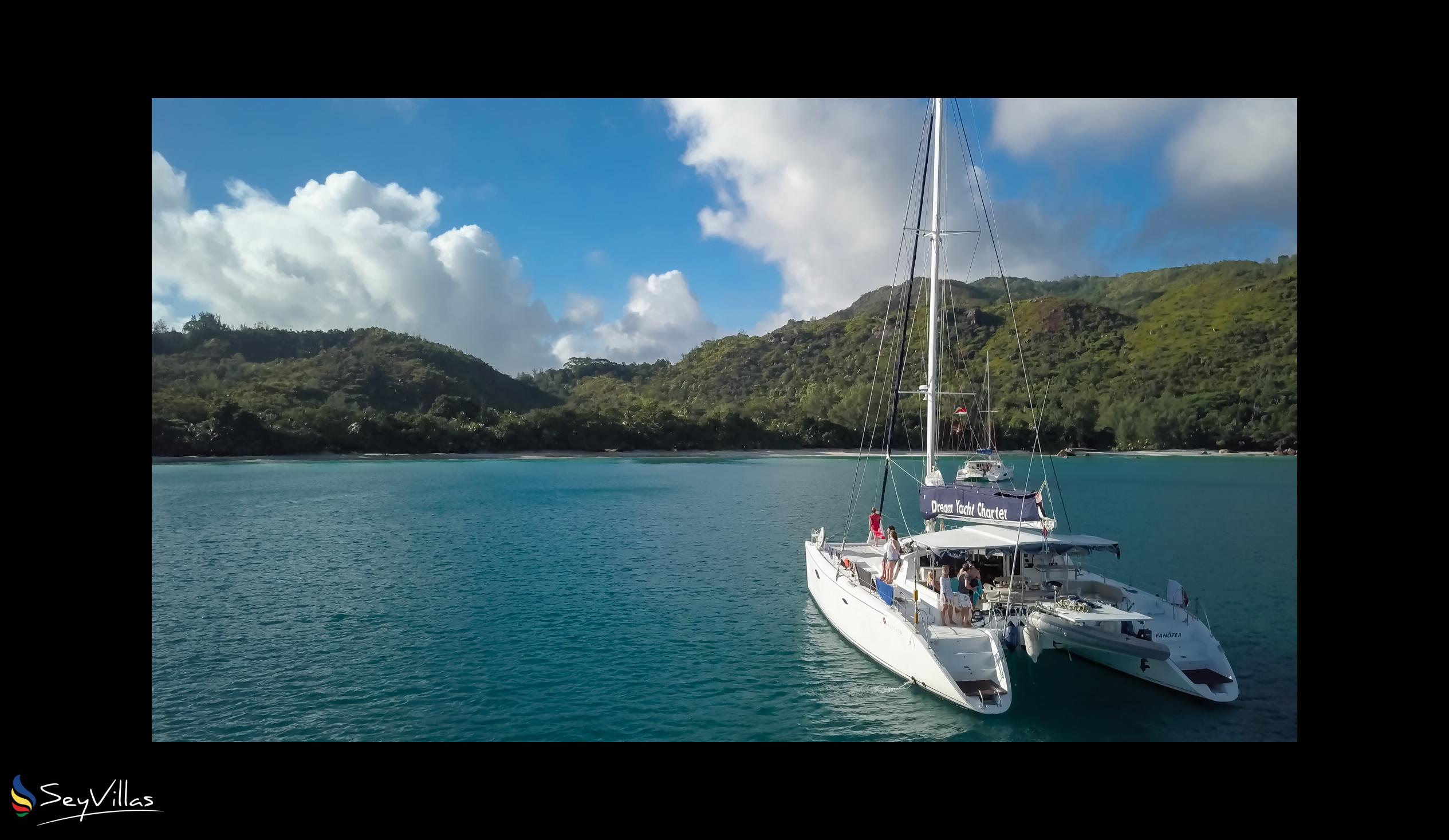 Foto 6: Dream Yacht Silhouette Dream - Aussenbereich - Seychellen (Seychellen)